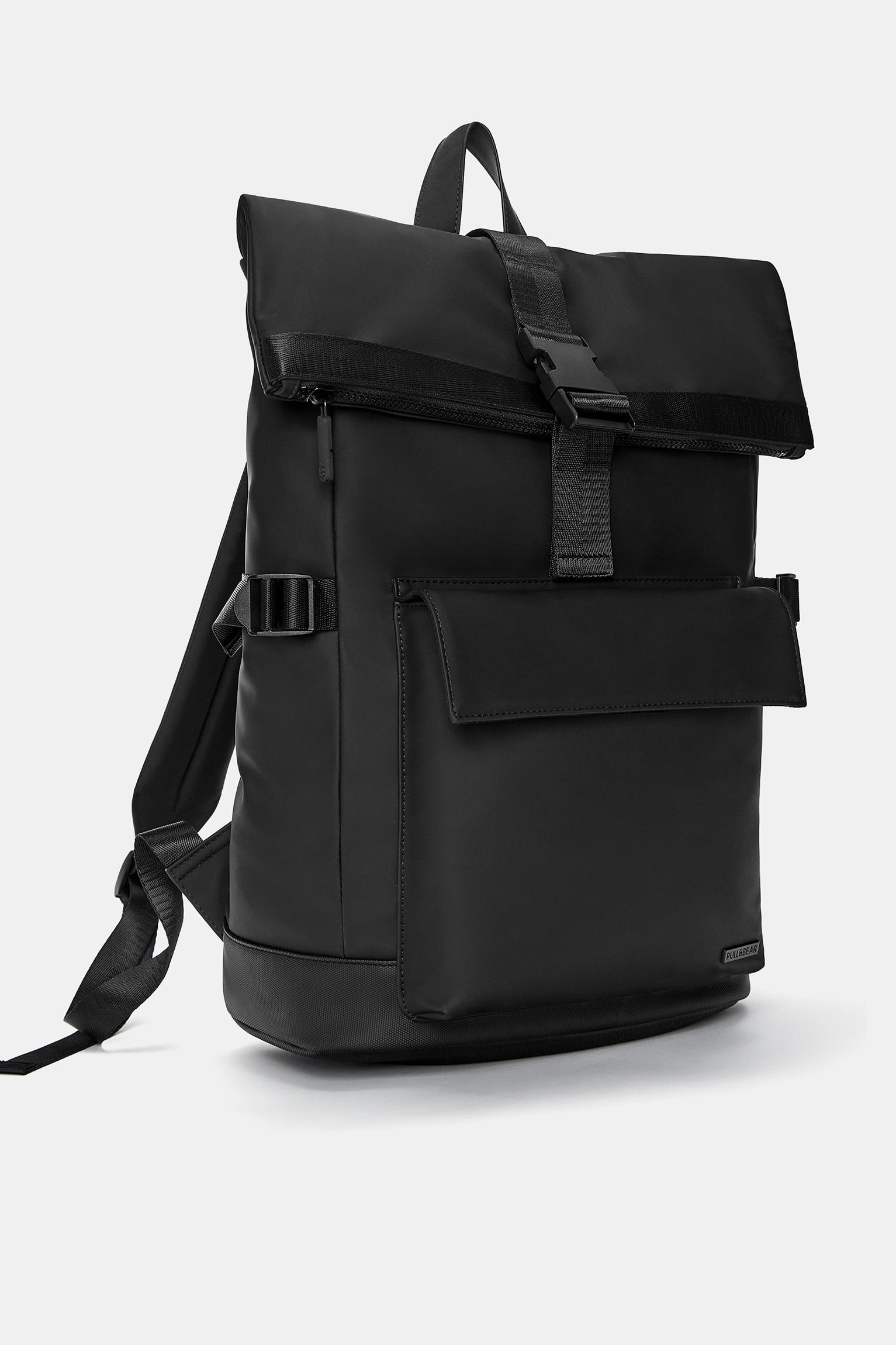 Rubberised flap backpack — Black