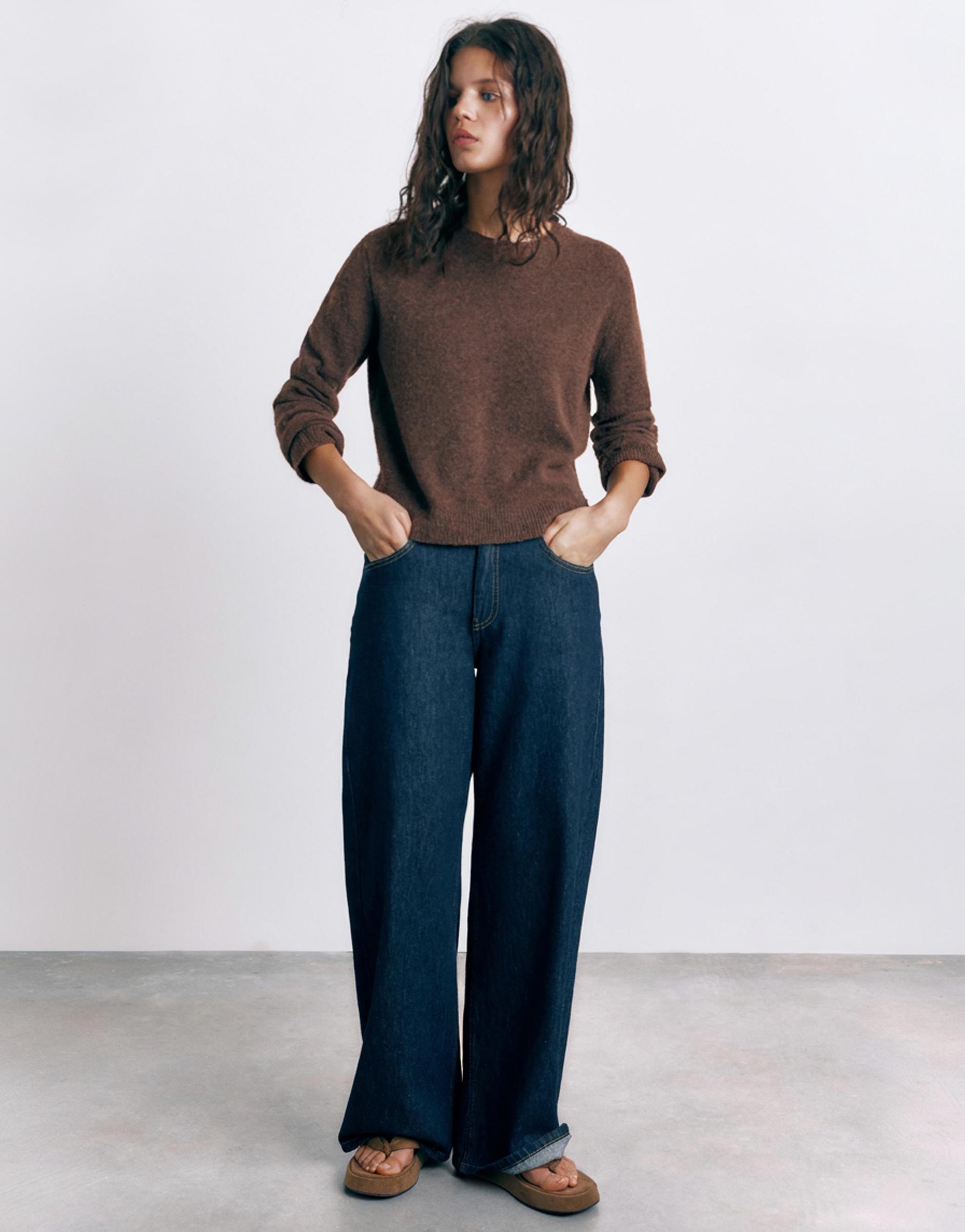 Yumuşak regular fit kazak - Görsel 13