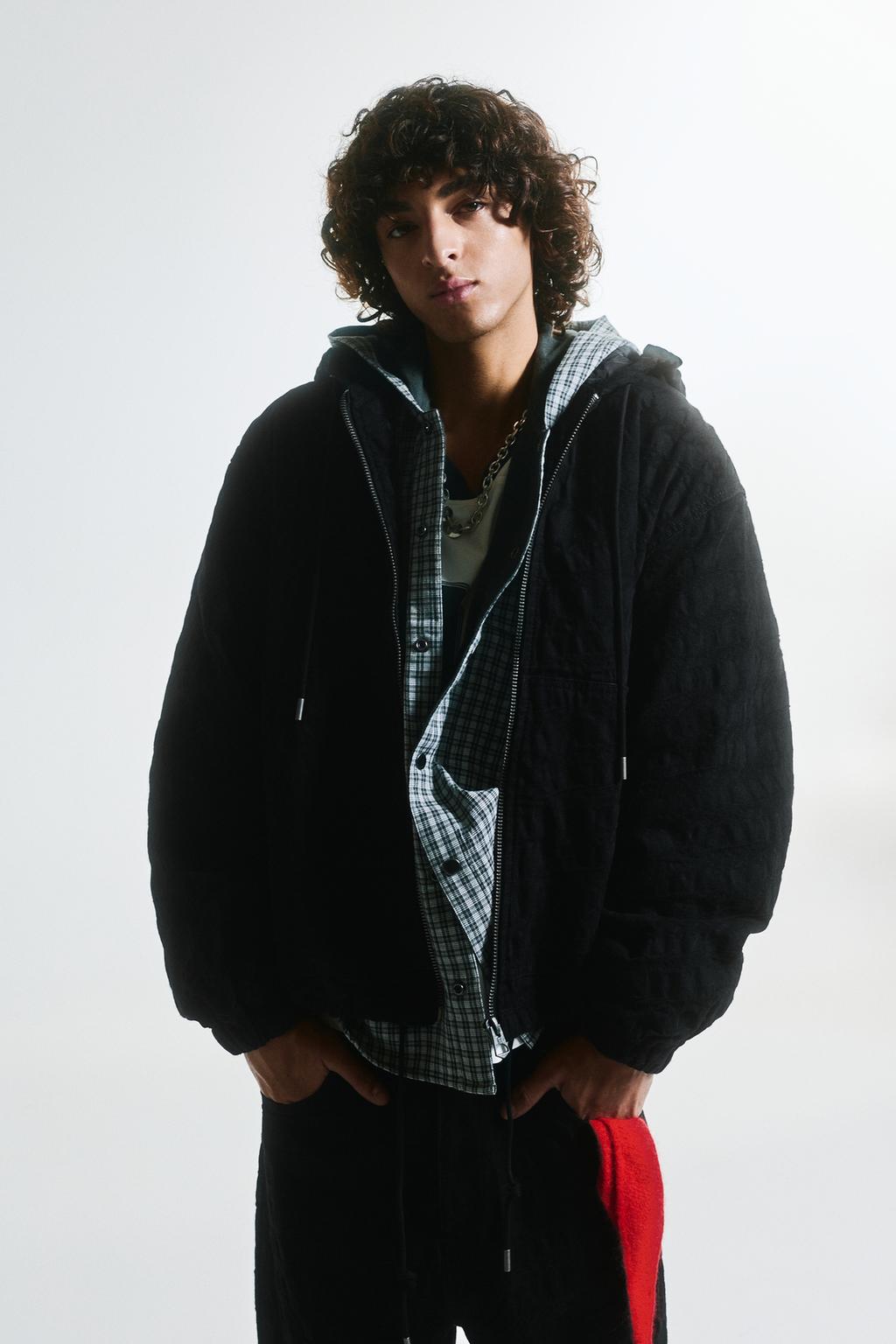 Chaqueta vaquera capucha jacquard PULL&BEAR