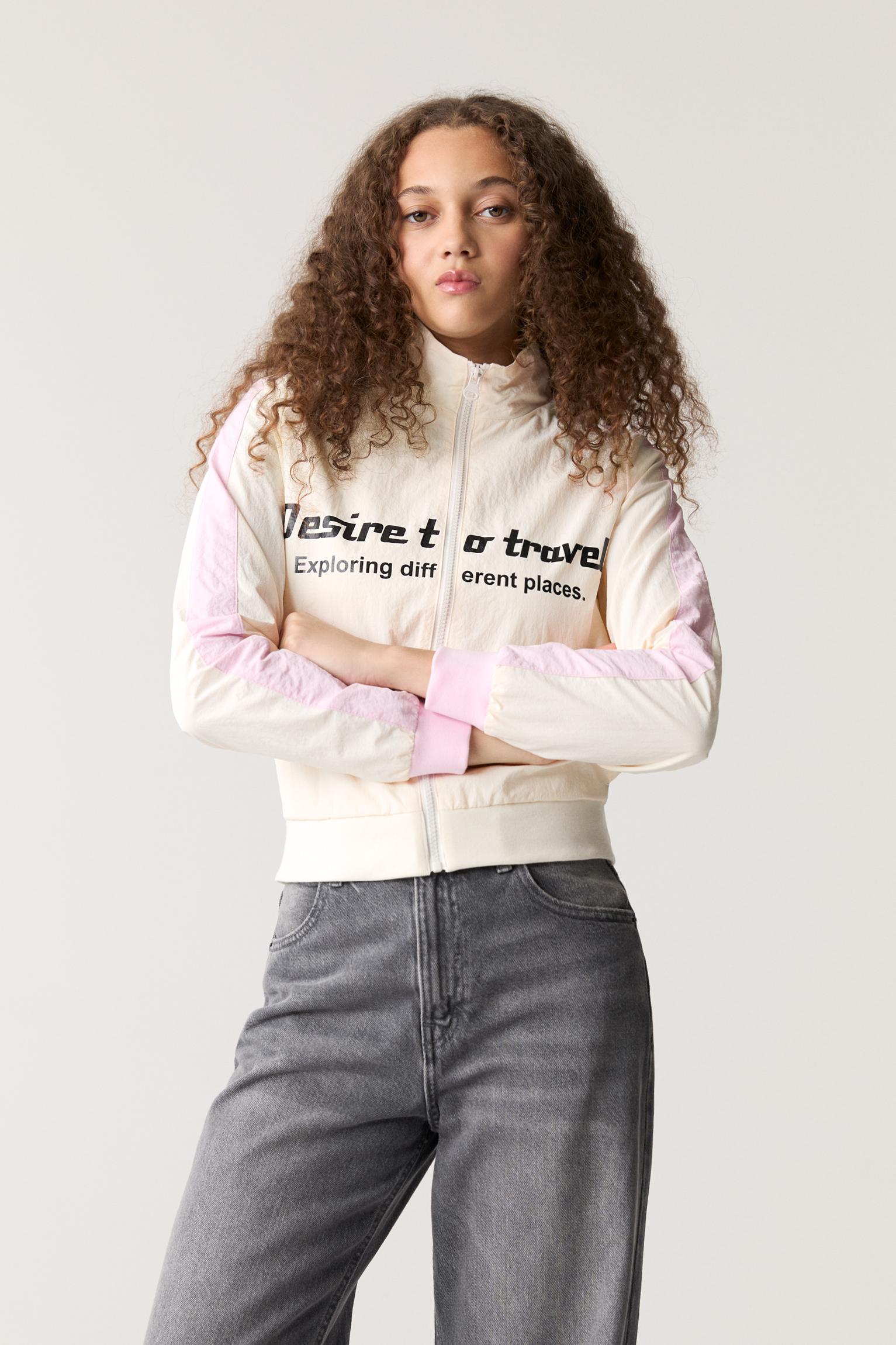 Pull and bear pink jacket hotsell