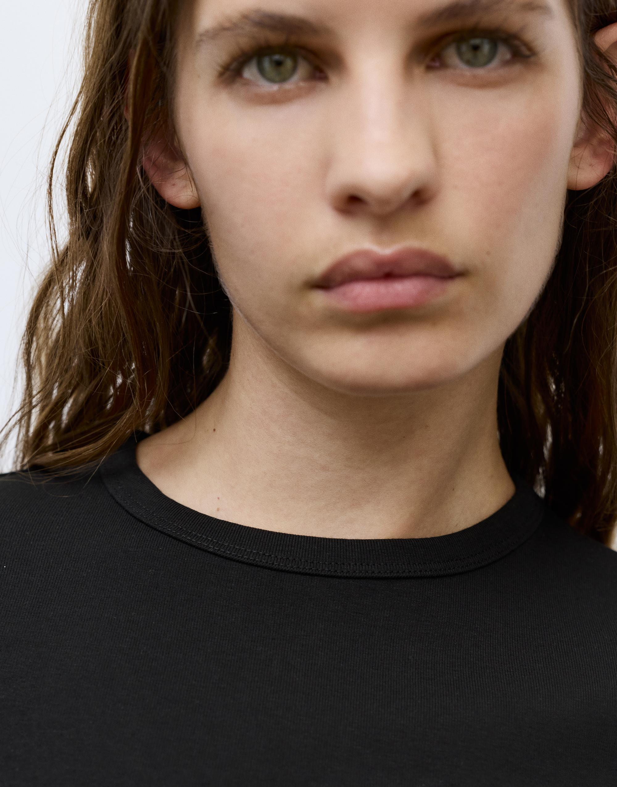 Kısa kollu dar kesim t-shirt - Görsel 21