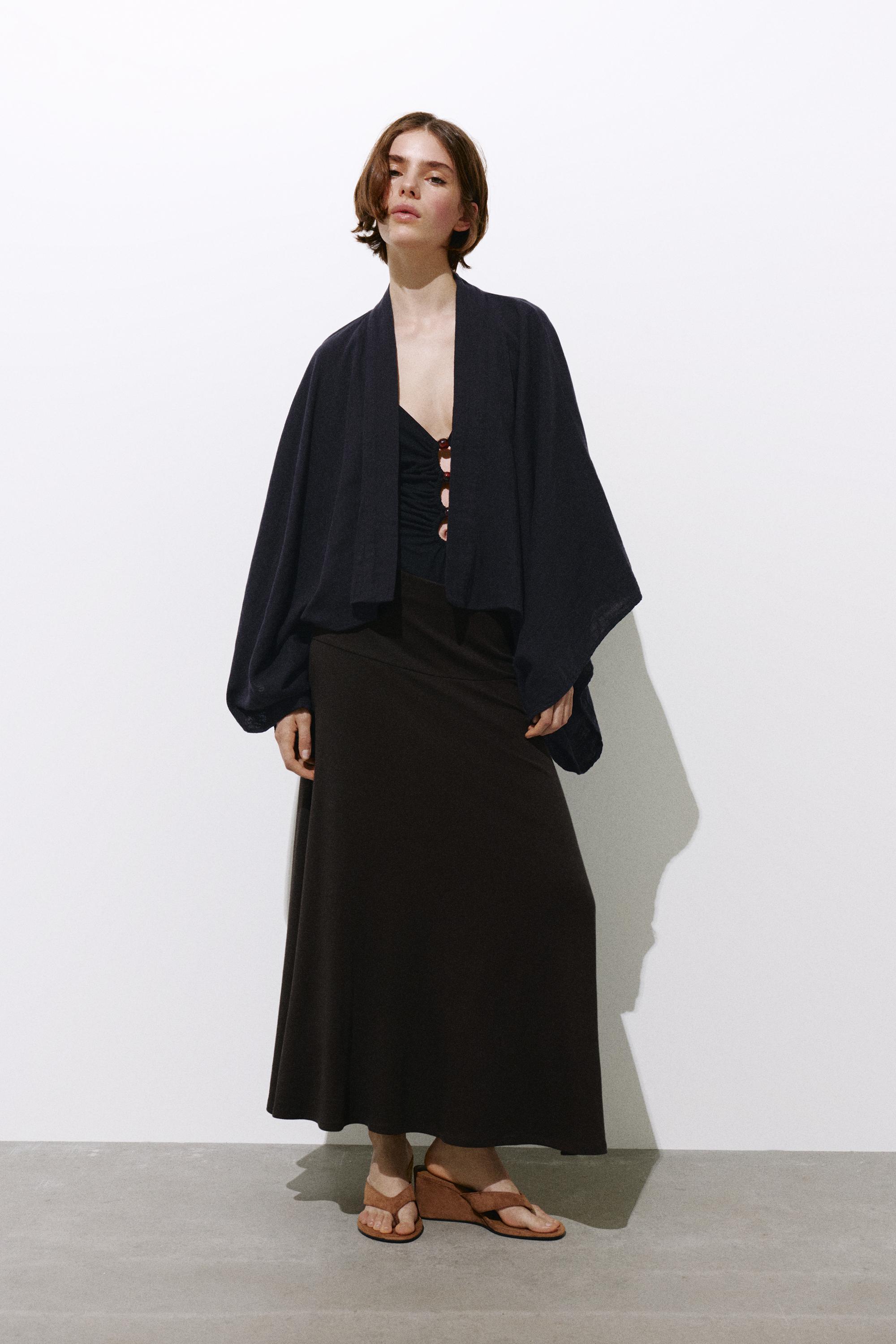 Short chiffon kimono — Black