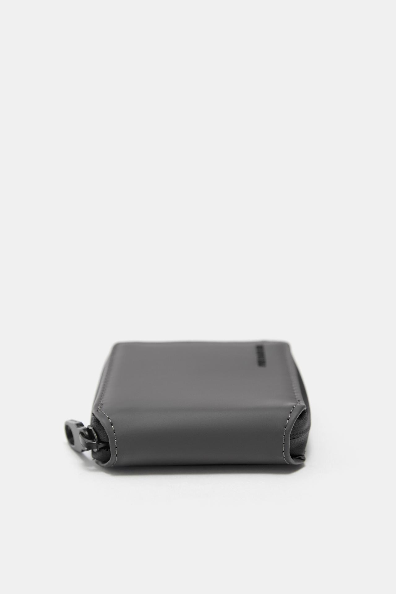 Rubberised wallet — Grey