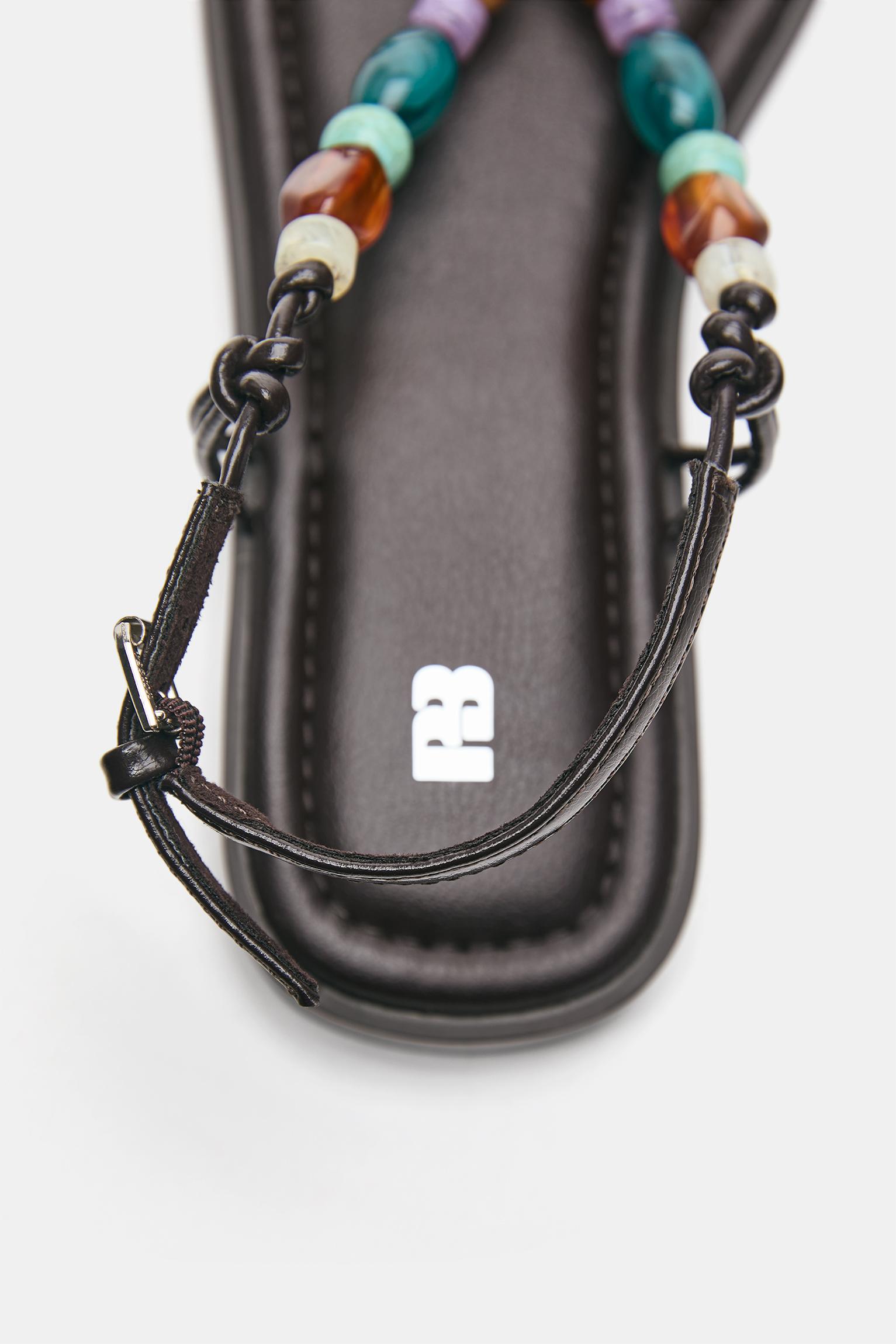 Beaded flat sandals — Black