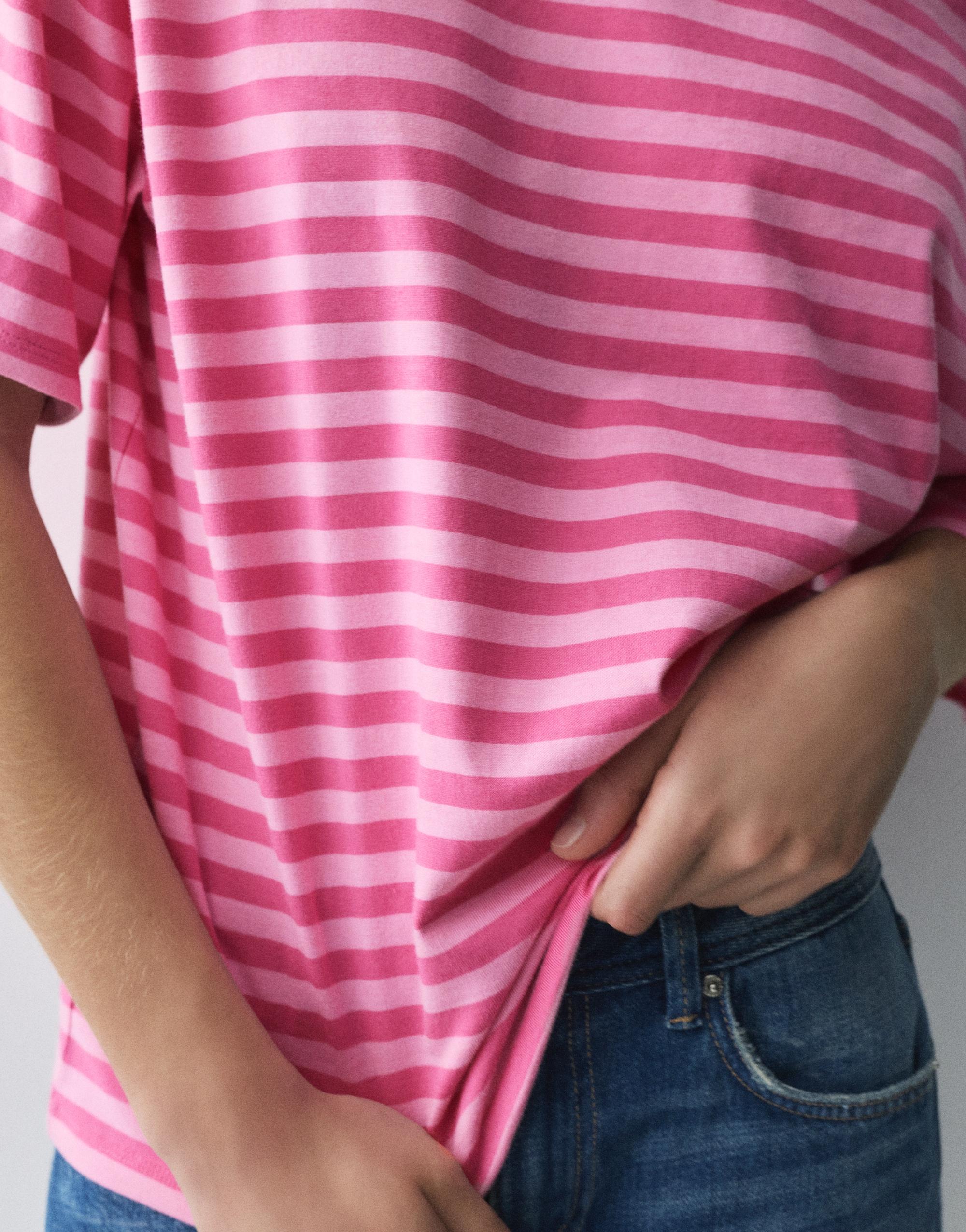 Asymmetric short sleeve T-shirt — Striped