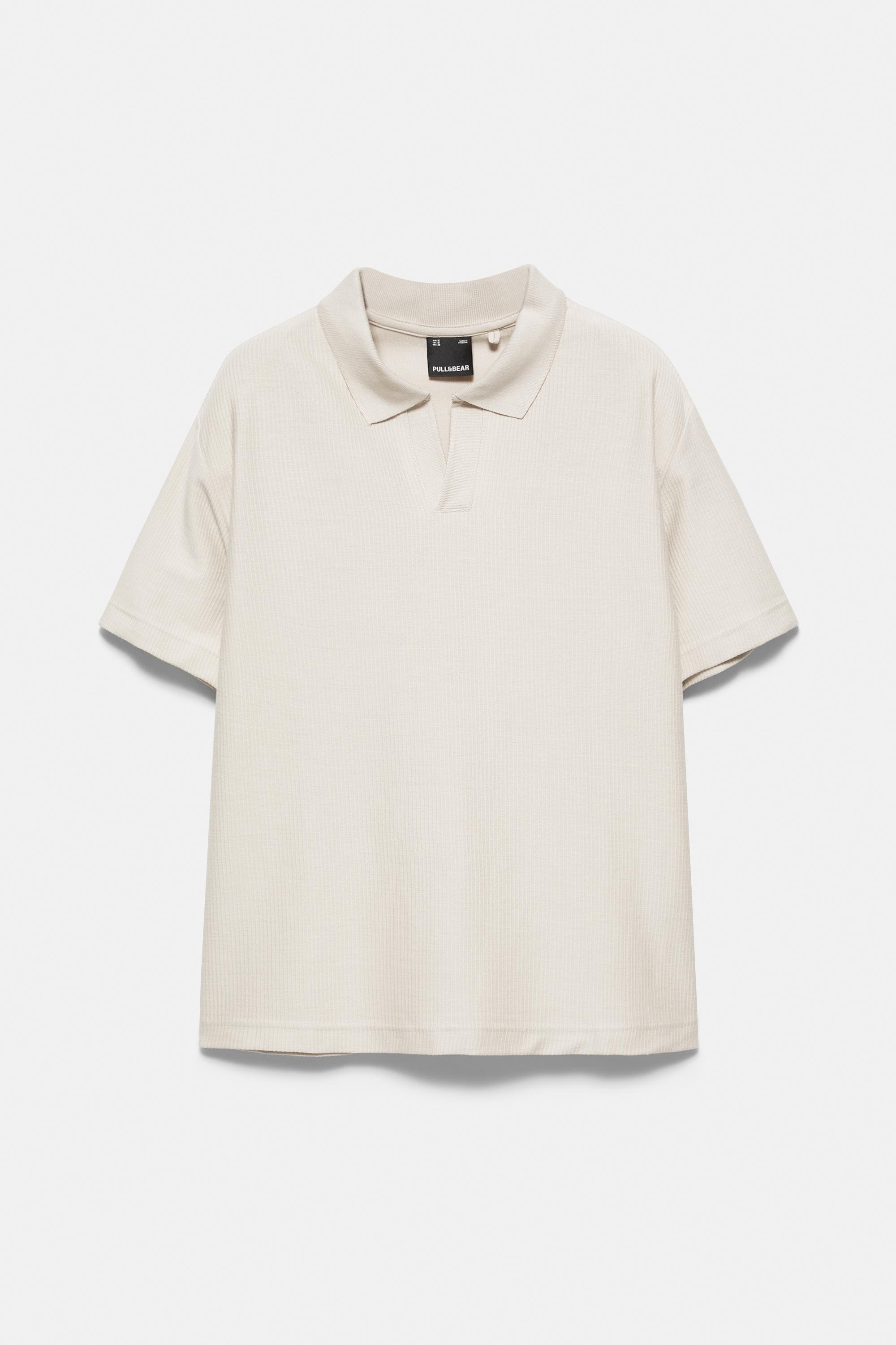 Textured short sleeve polo shirt — Stone