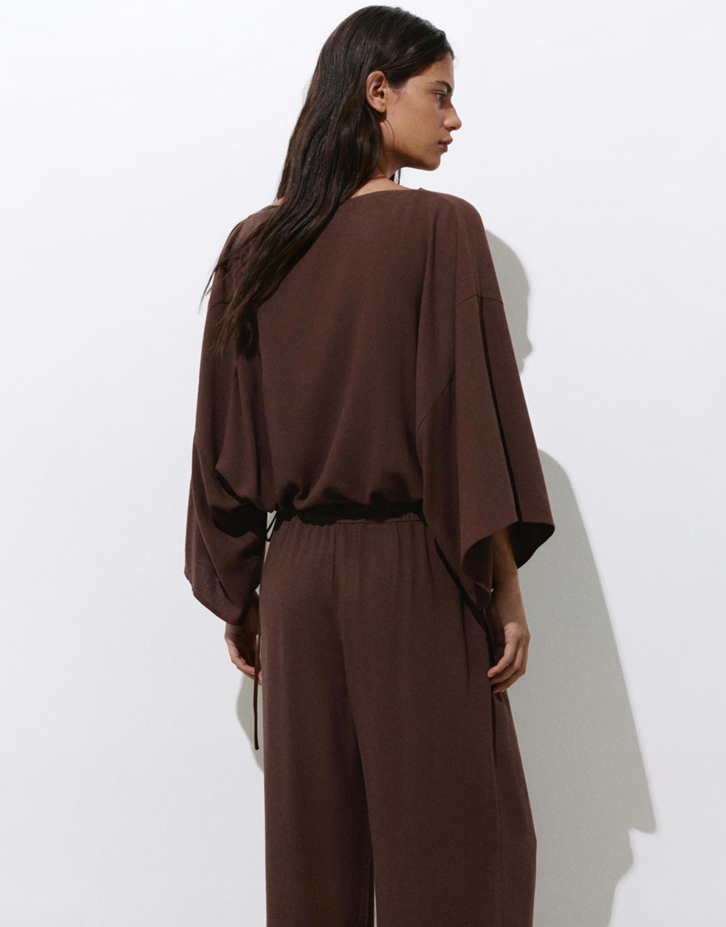 Cape blouse — Brown
