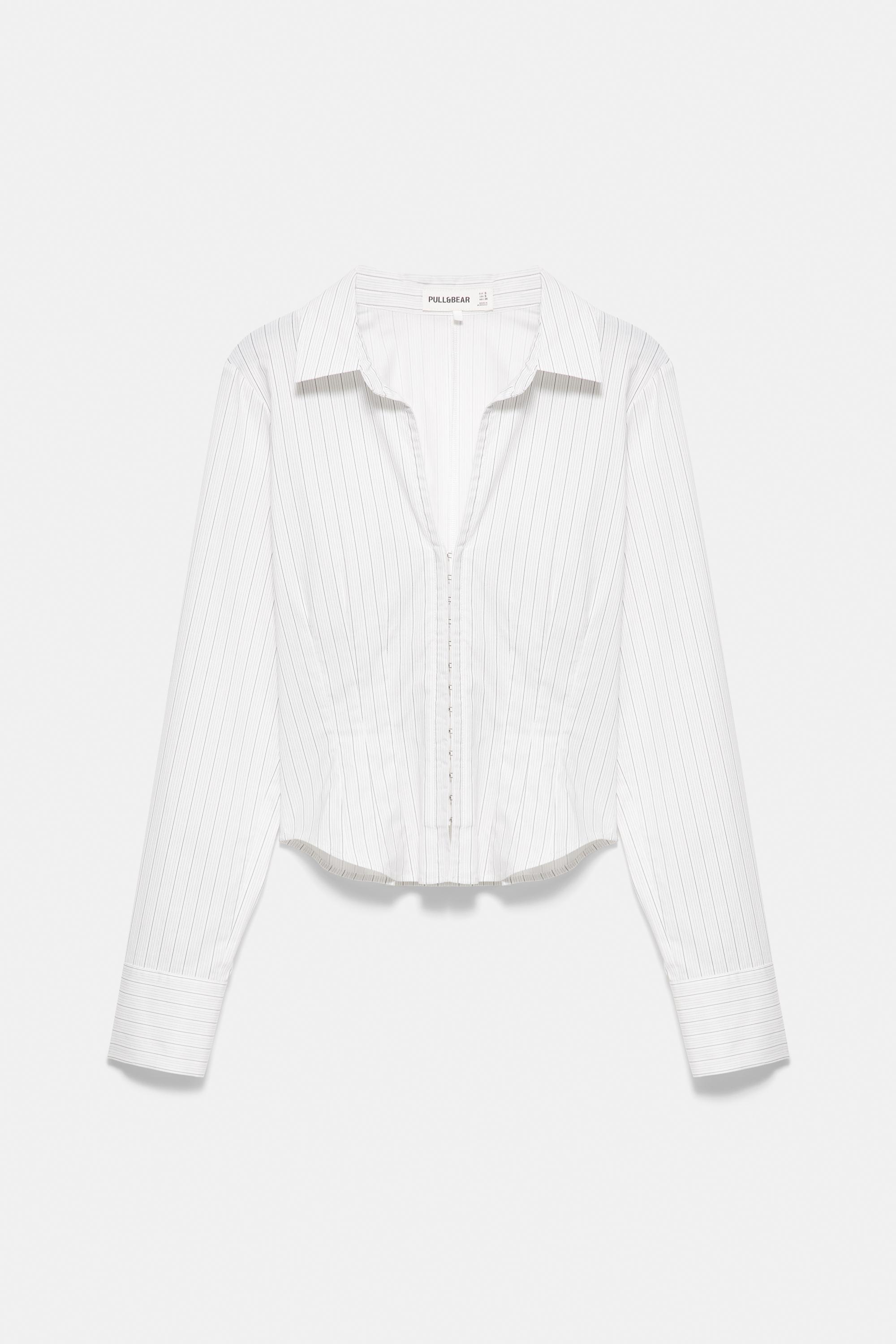 Fitted long sleeve shirt — Pale grey