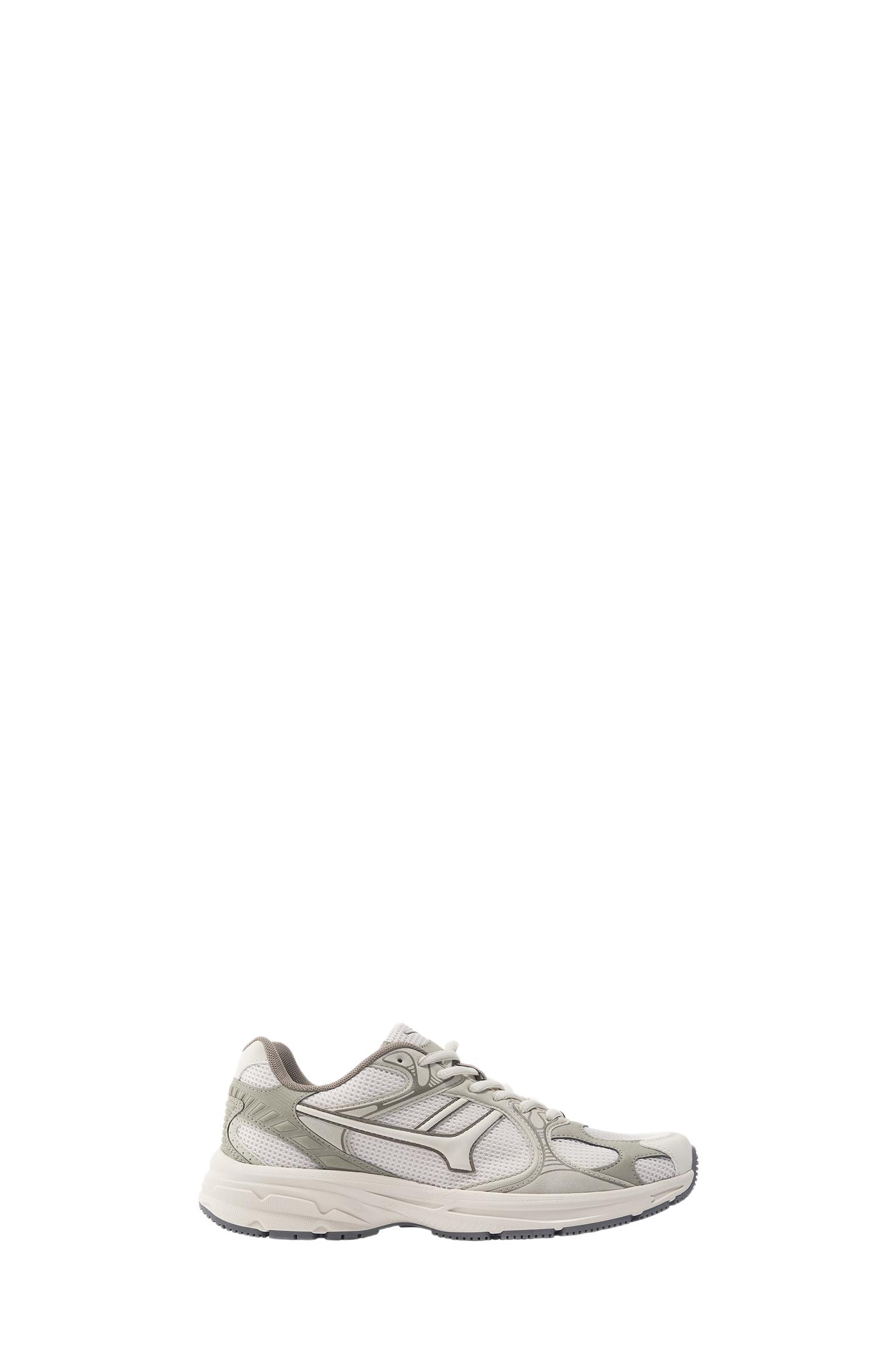 Multi-piece trainers — Ecru