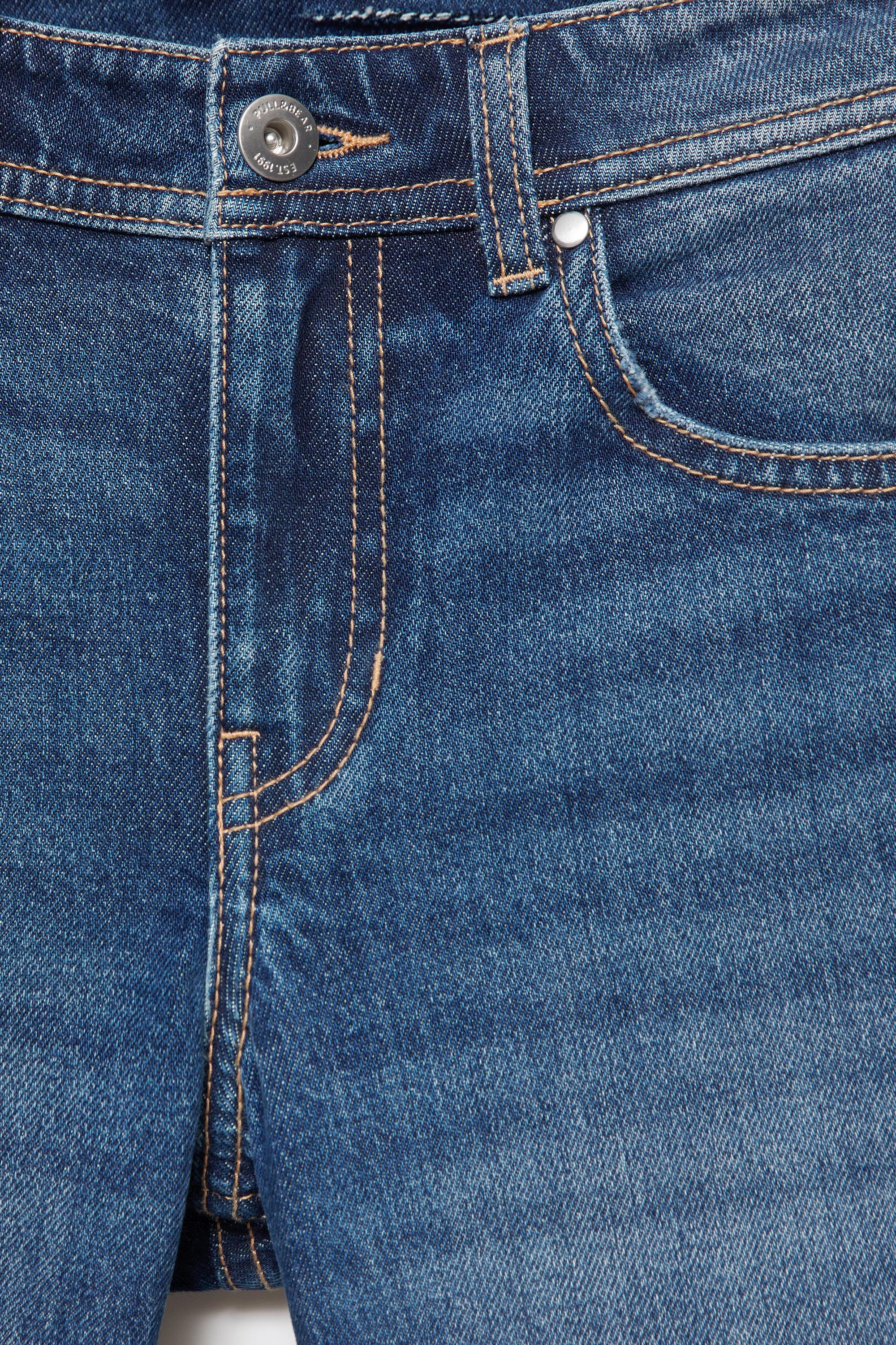 Low-rise boot-cut jeans — Medium blue