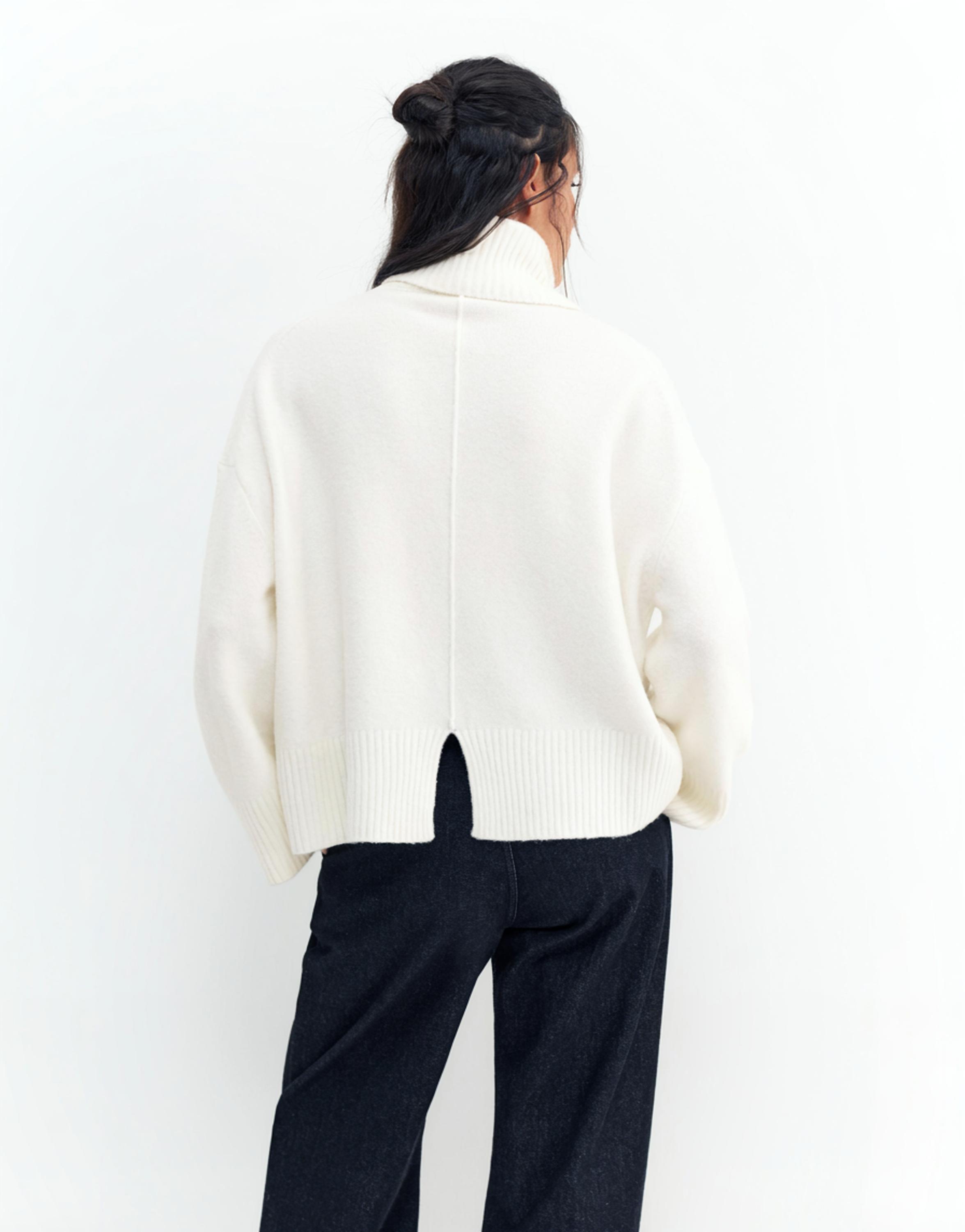 Yumuşak dik yaka kazak - Görsel 52