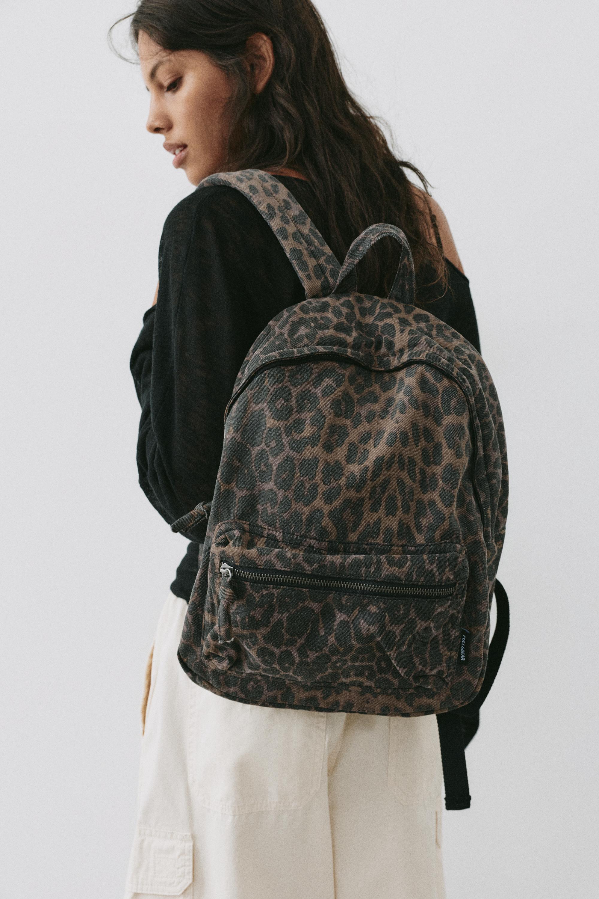 Leopard print canvas backpack — Leopard