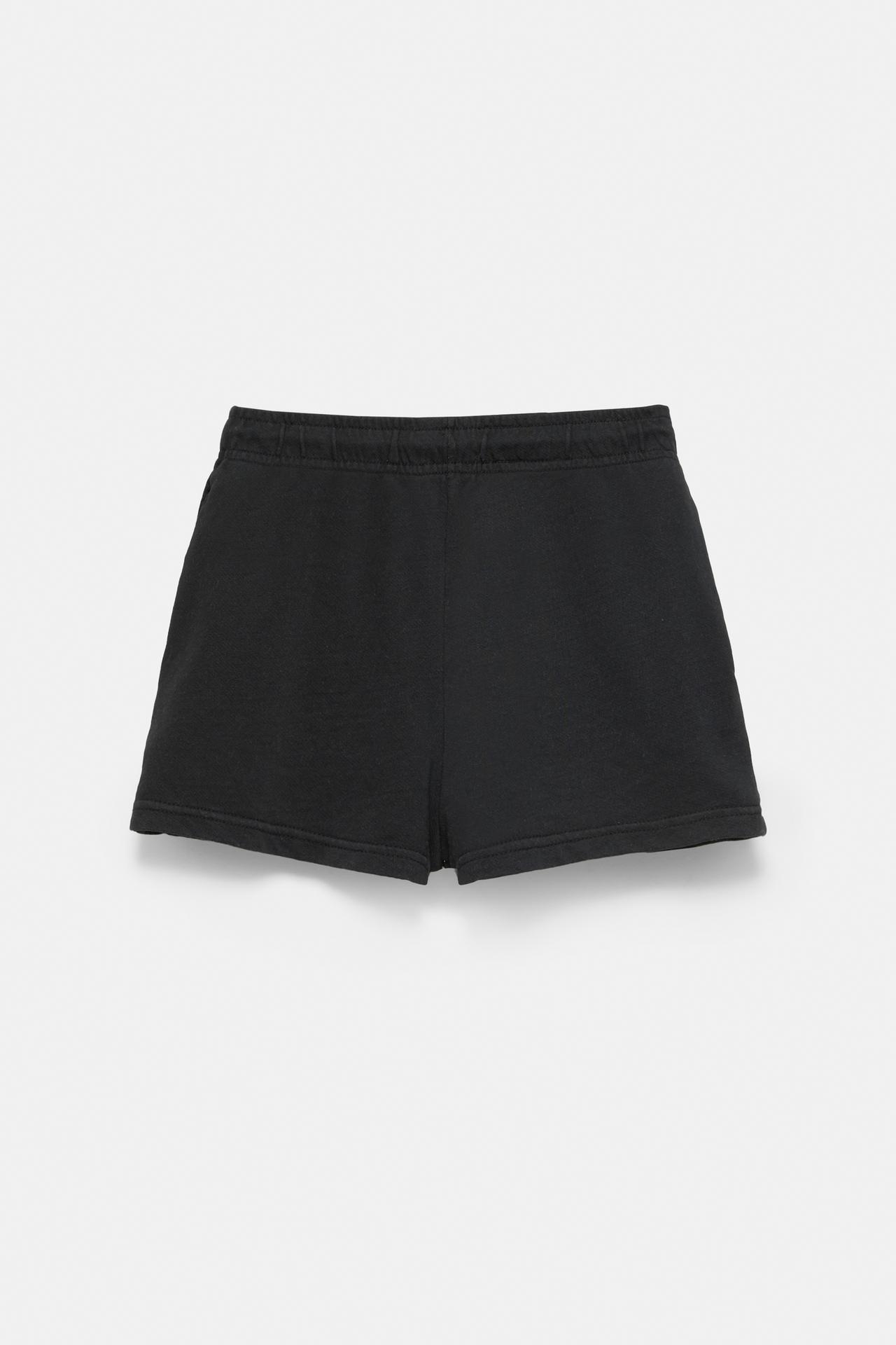 Sports shorts with elastic waist — Black