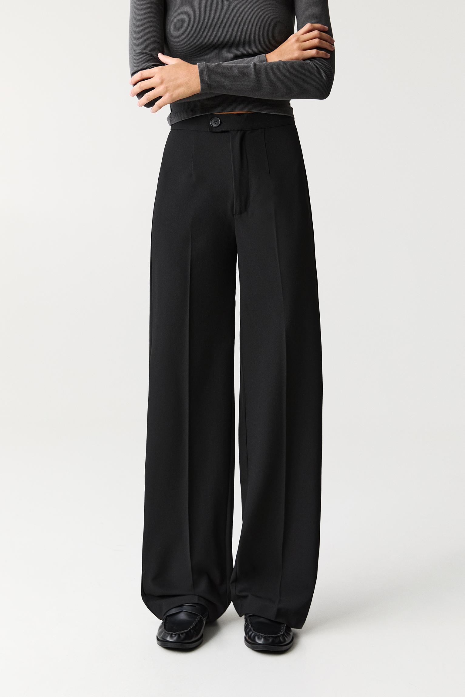 Straight-leg darted trousers — Black