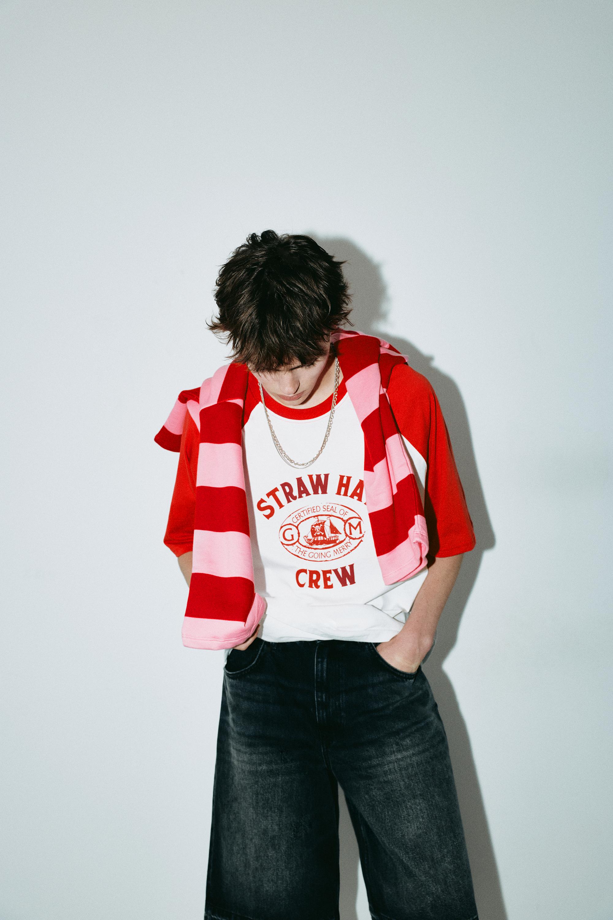 One Piece T-shirt — Reddish