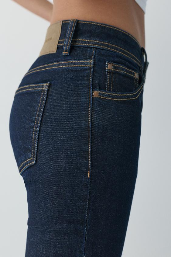 Cropped Jeans Voor 50 Vrouwen Met Kortere Benen: 3 Stijlen Die Je Silhouet Verrassend Verlengen In 2025