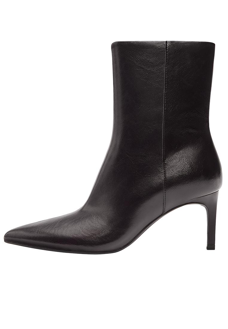 Stiletto heel ankle boots — Brown