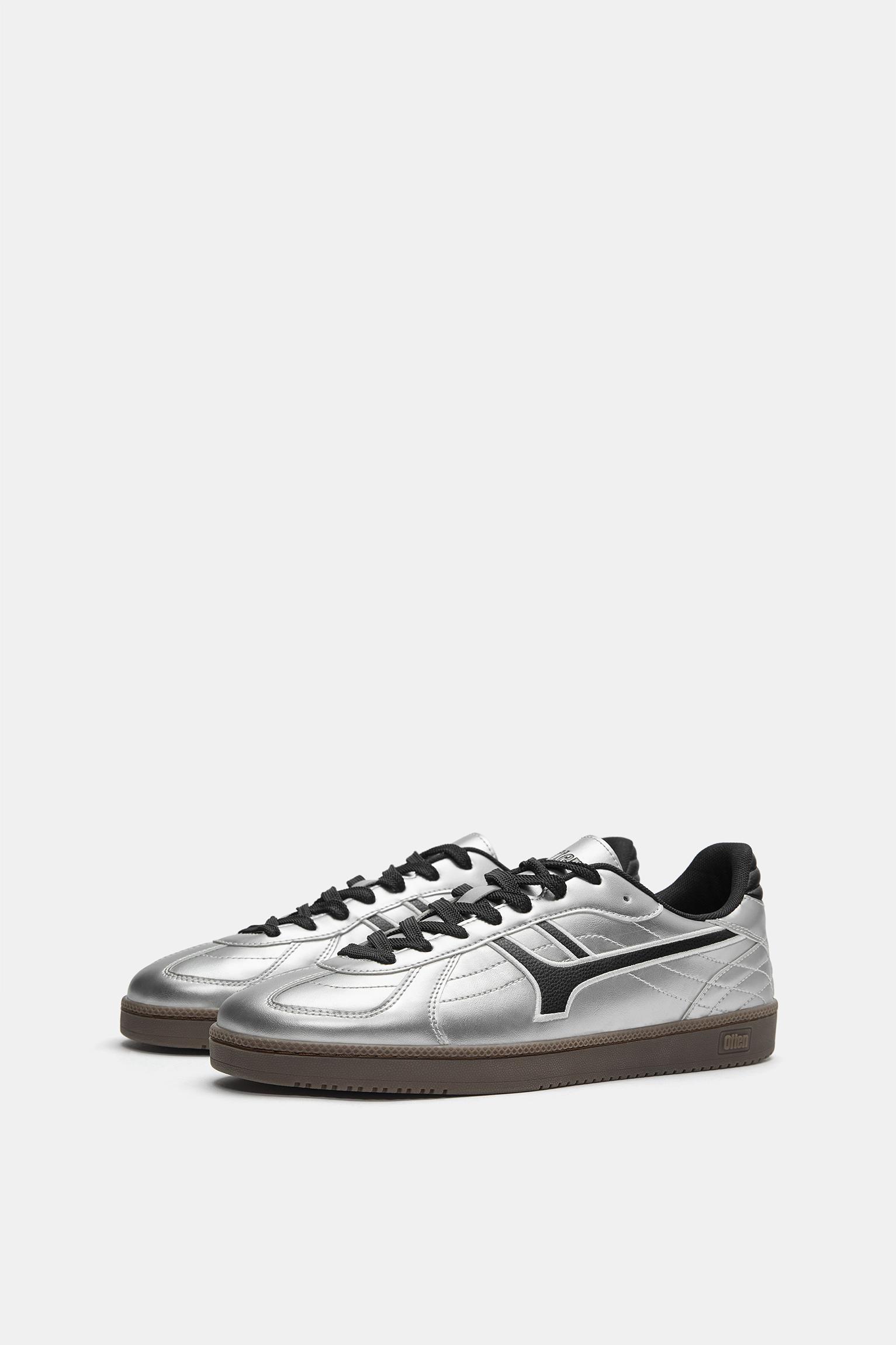 Retro metallic trainers — Silver
