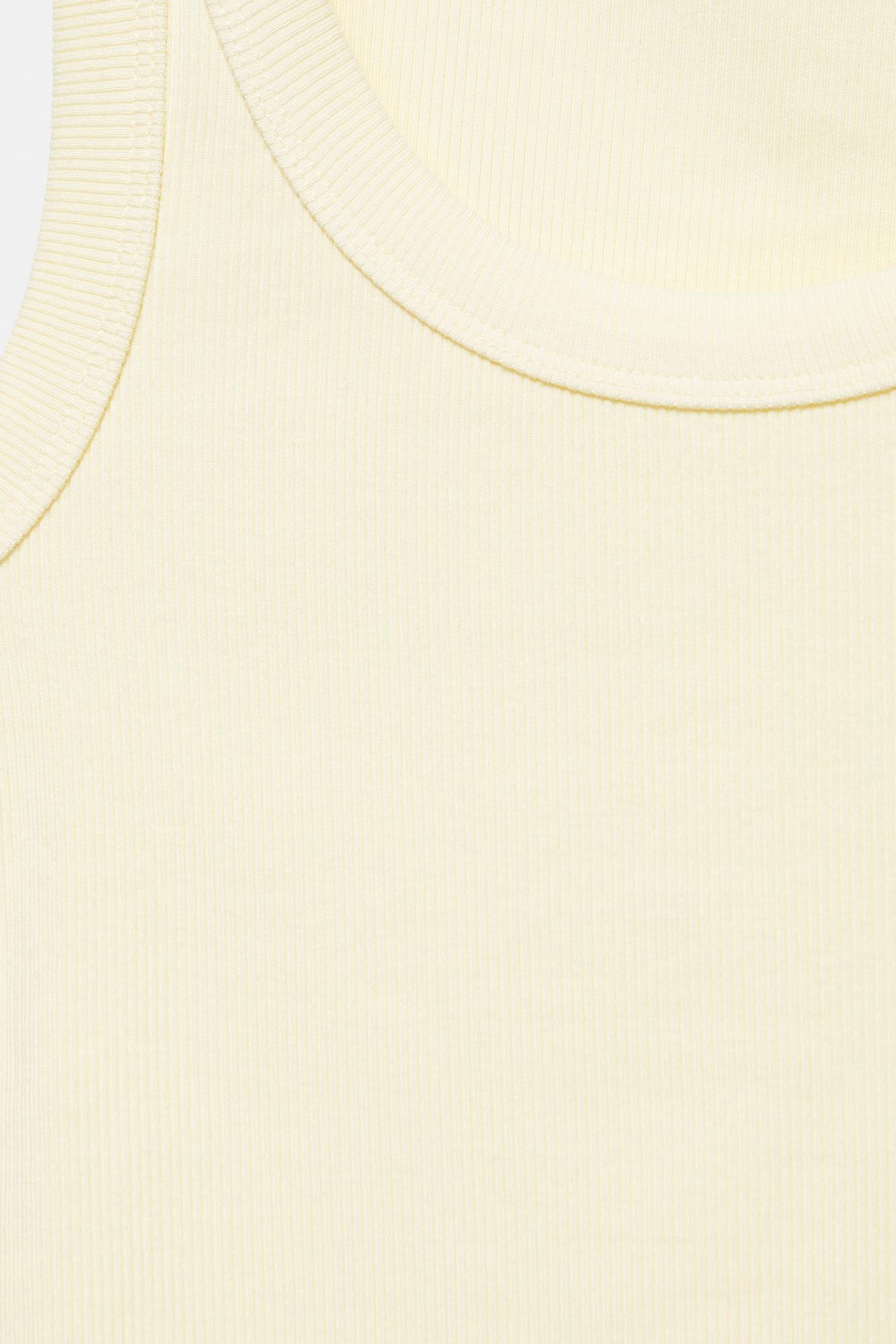 Basic tank top — Pale yellow