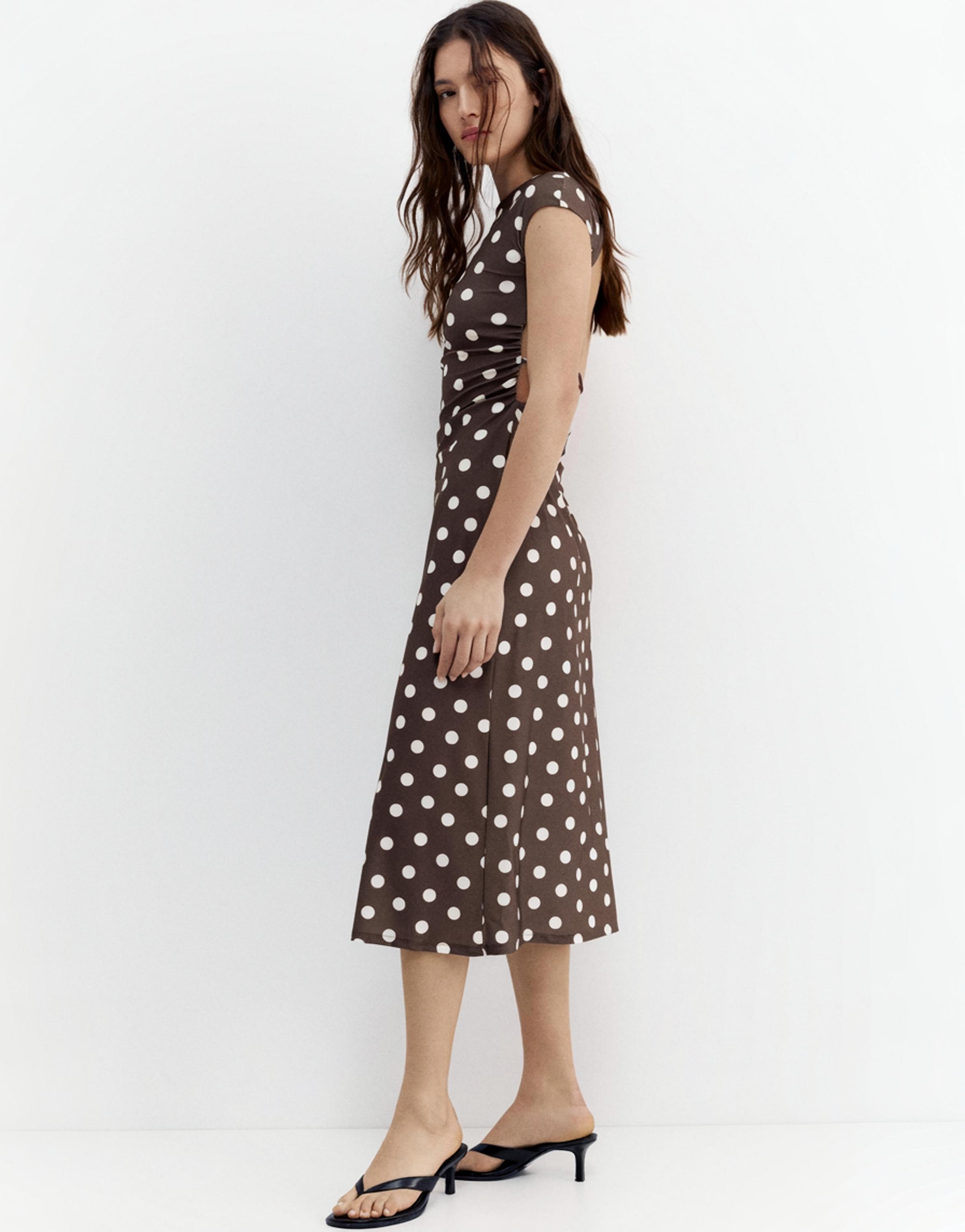 Sırtı açık midi elbise - Görsel 41