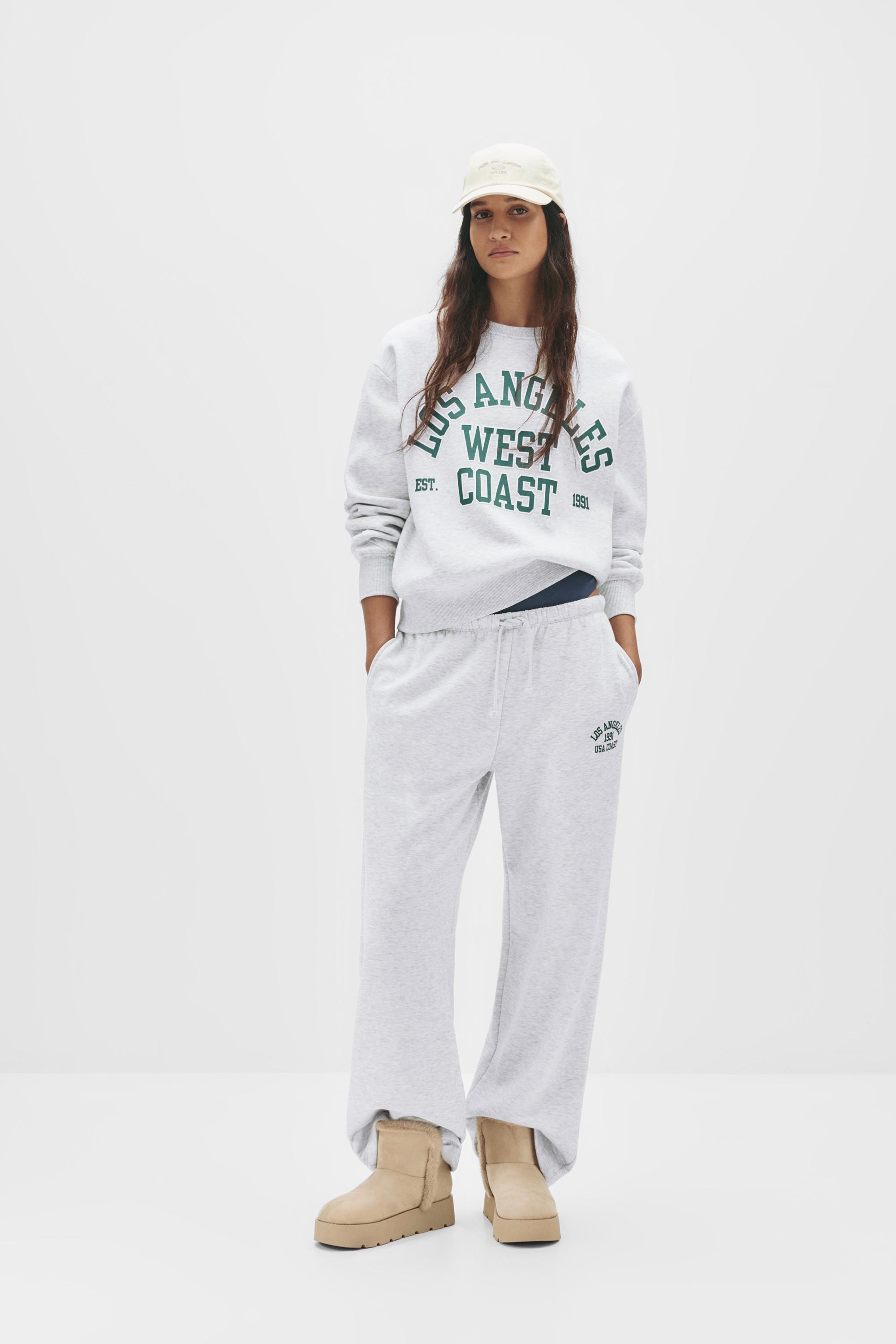 Sweatshirt Mit Varsity-Grafik In Grau