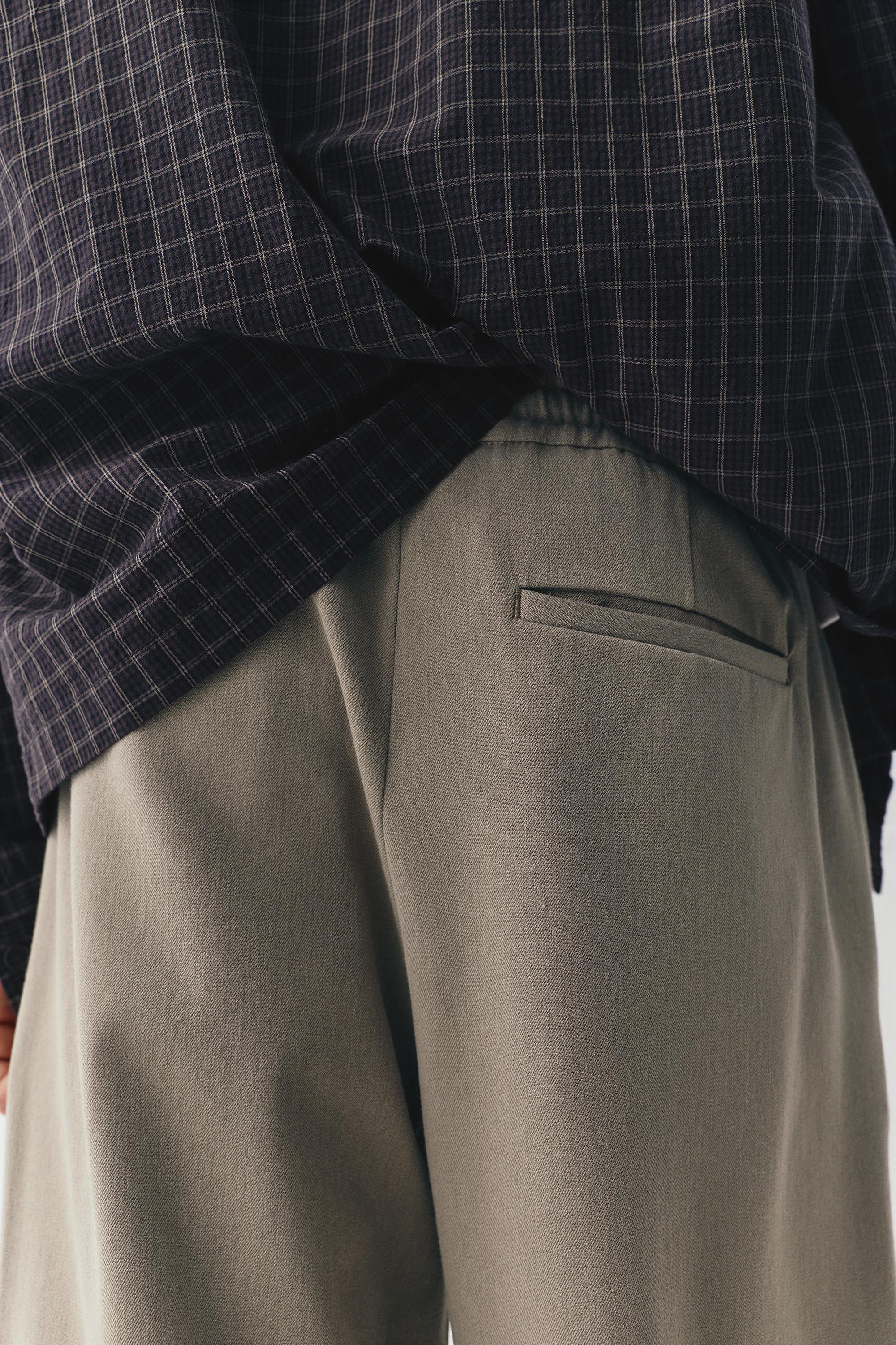 Tailored fit joggers — Taupe