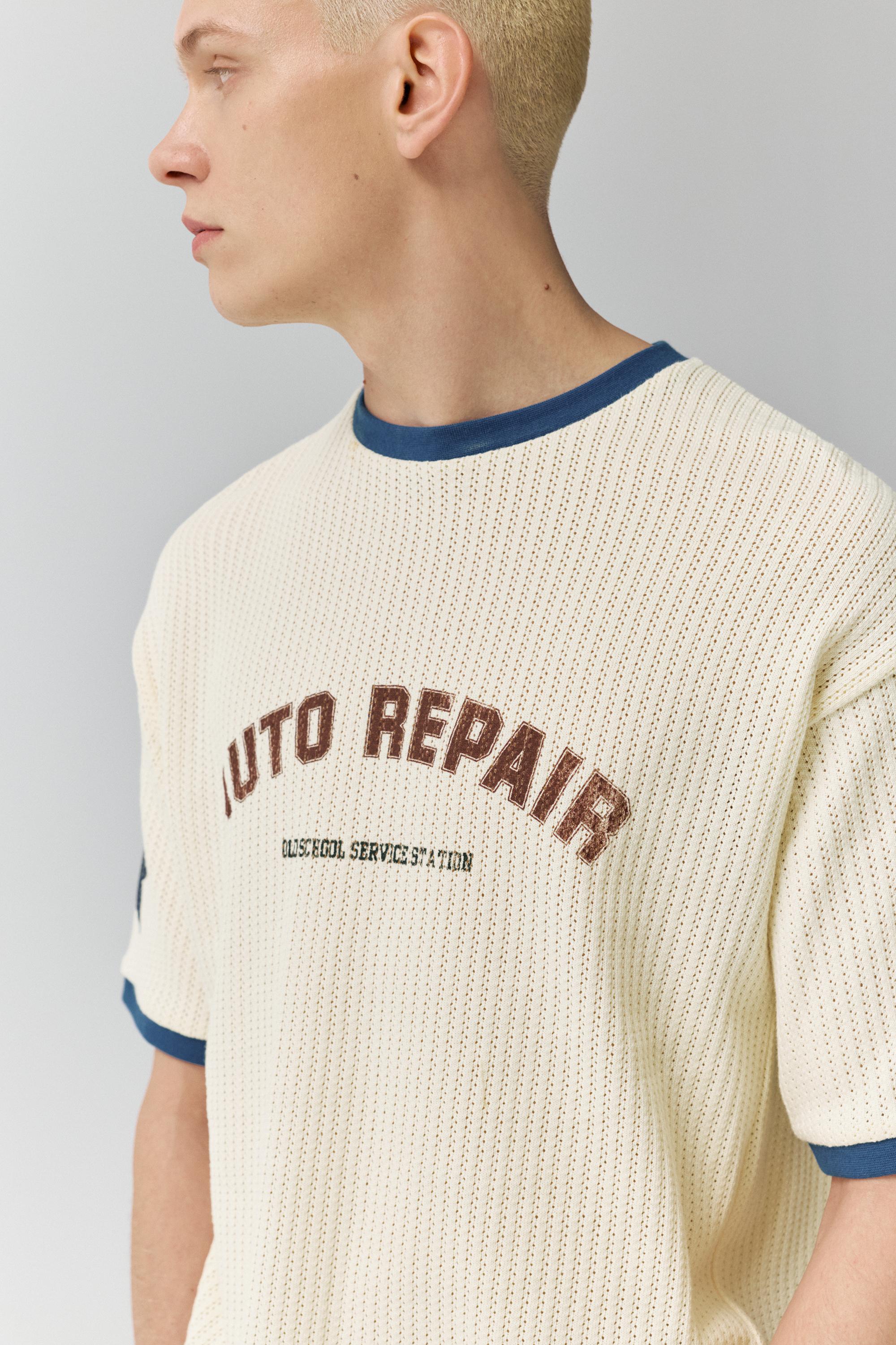 Grafik desenli kısa kollu süveter - Görsel 11