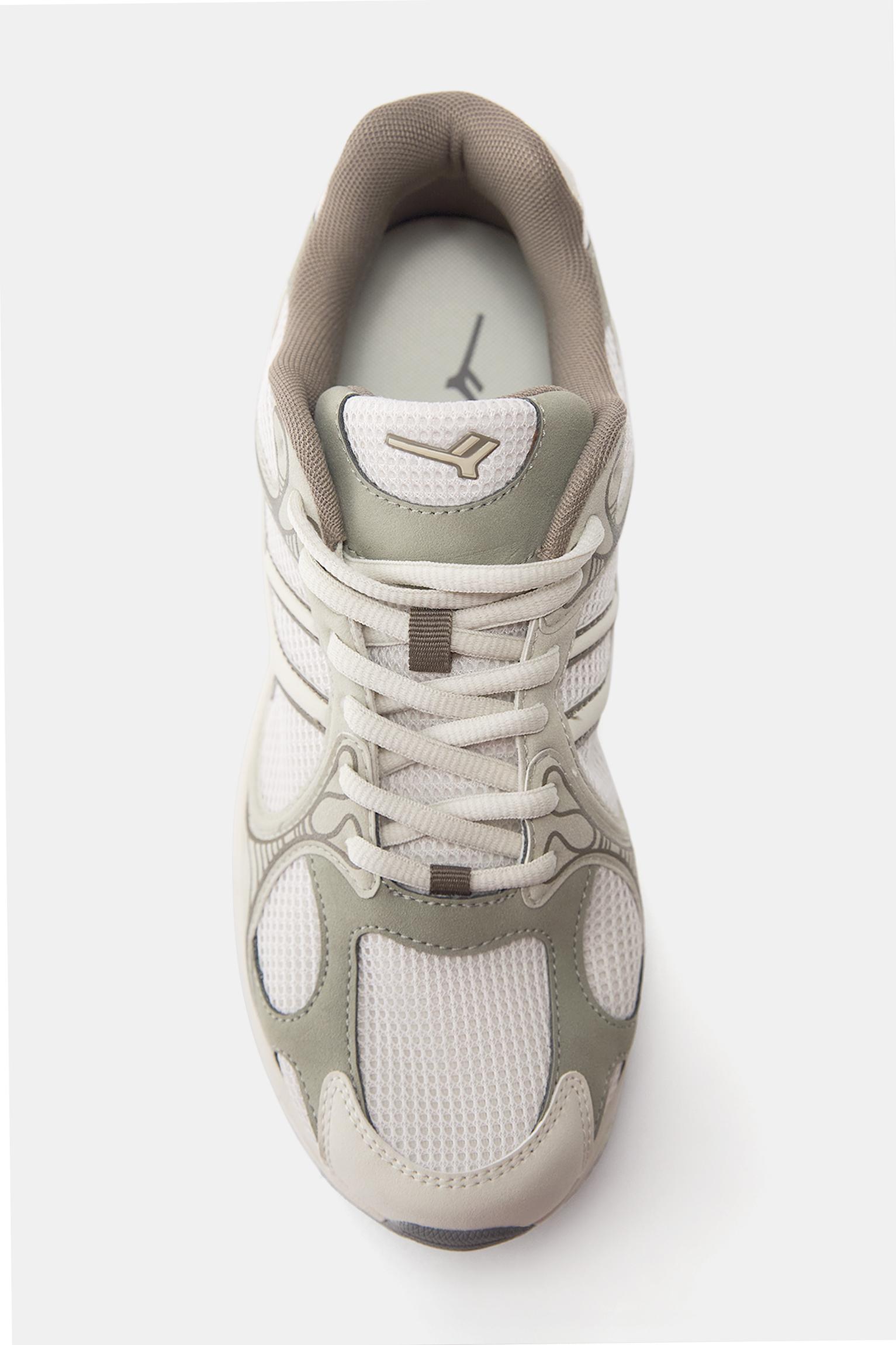 Multi-piece trainers — Ecru