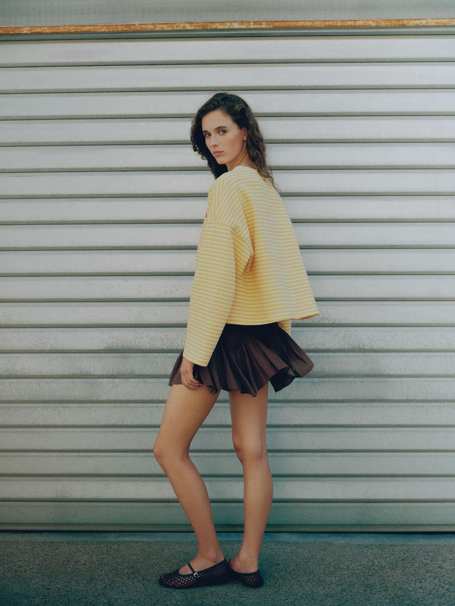 Oversized graphic striped sweatshirt — Yellow