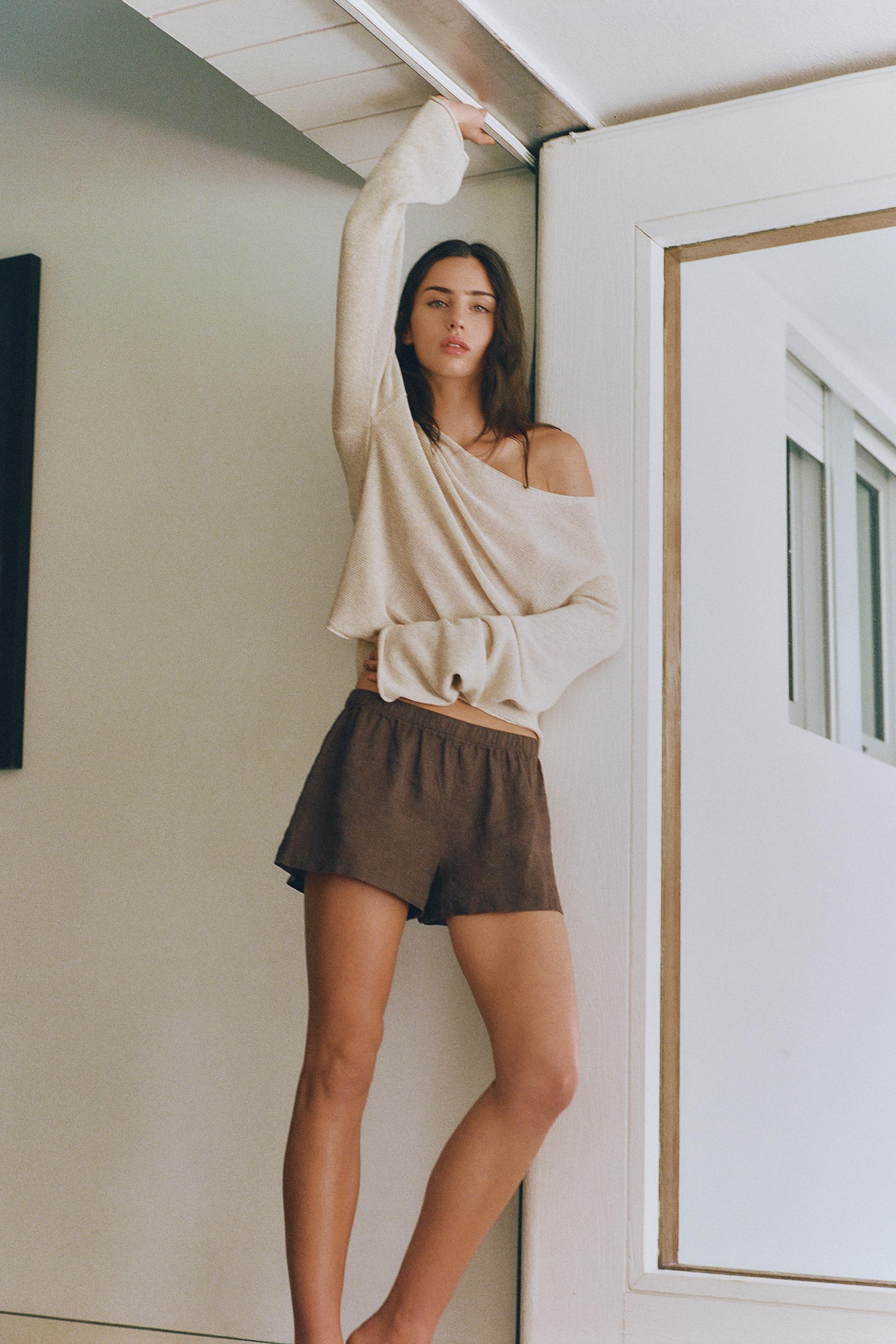 100% Linen Shorts — Taupe