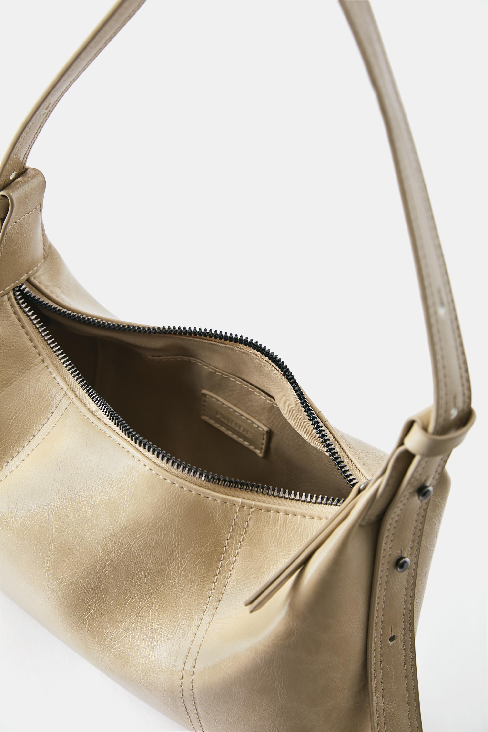 Crackled shoulder bag — Beige