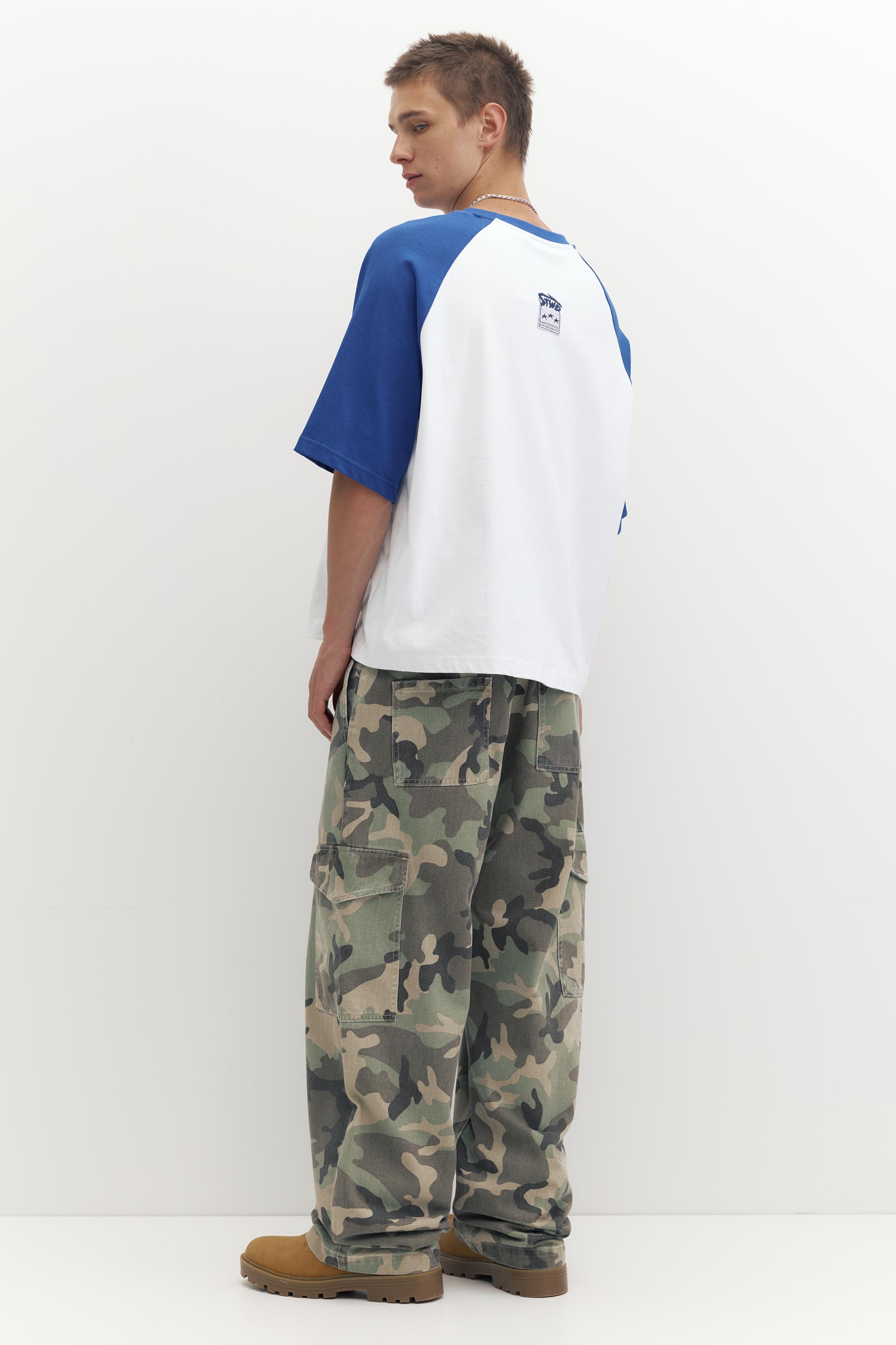 Printed cargo trousers — Khaki