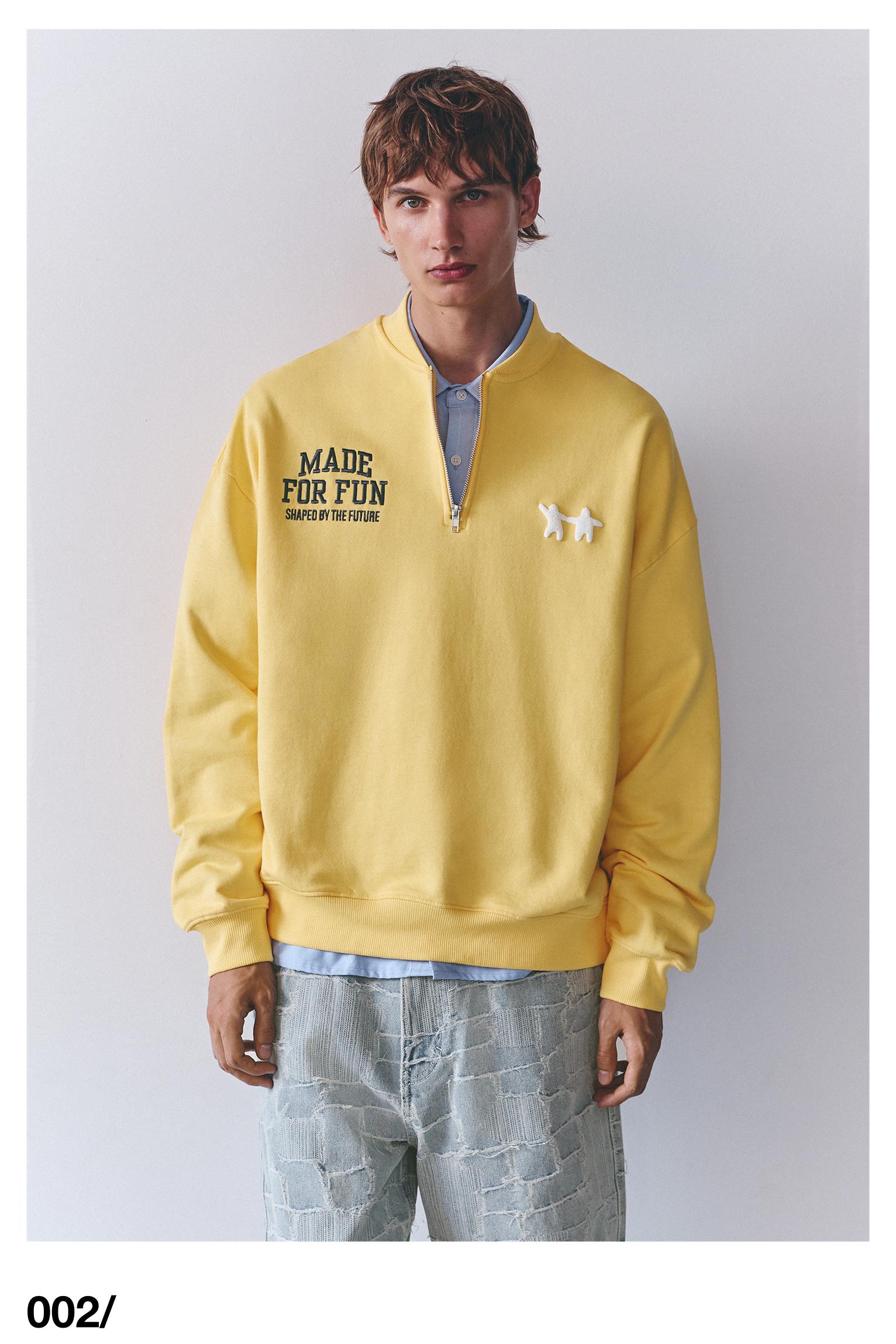 Graphic quarter-zip sweatshirt — Yellow