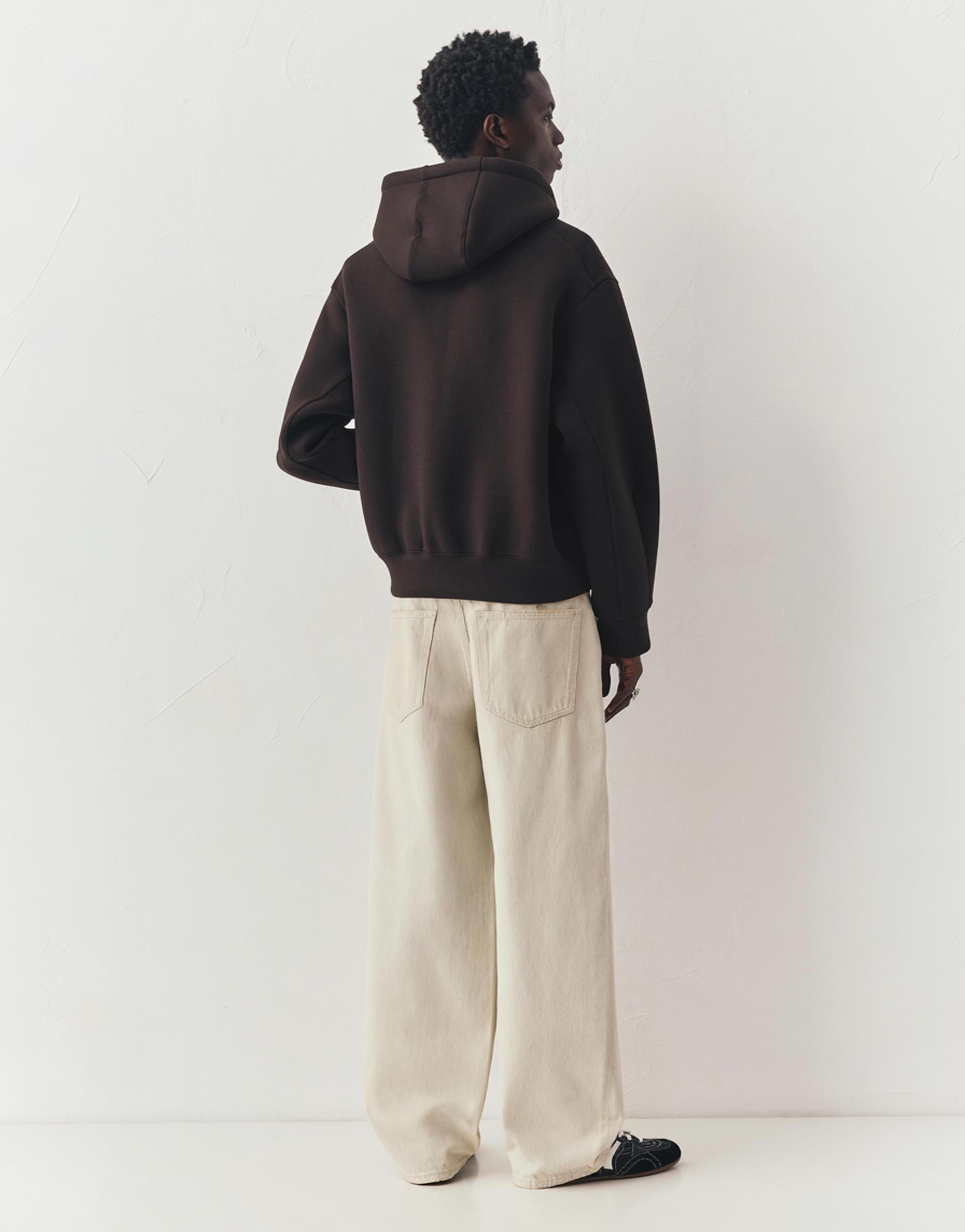 Neoprene-effect hoodie — Chocolate