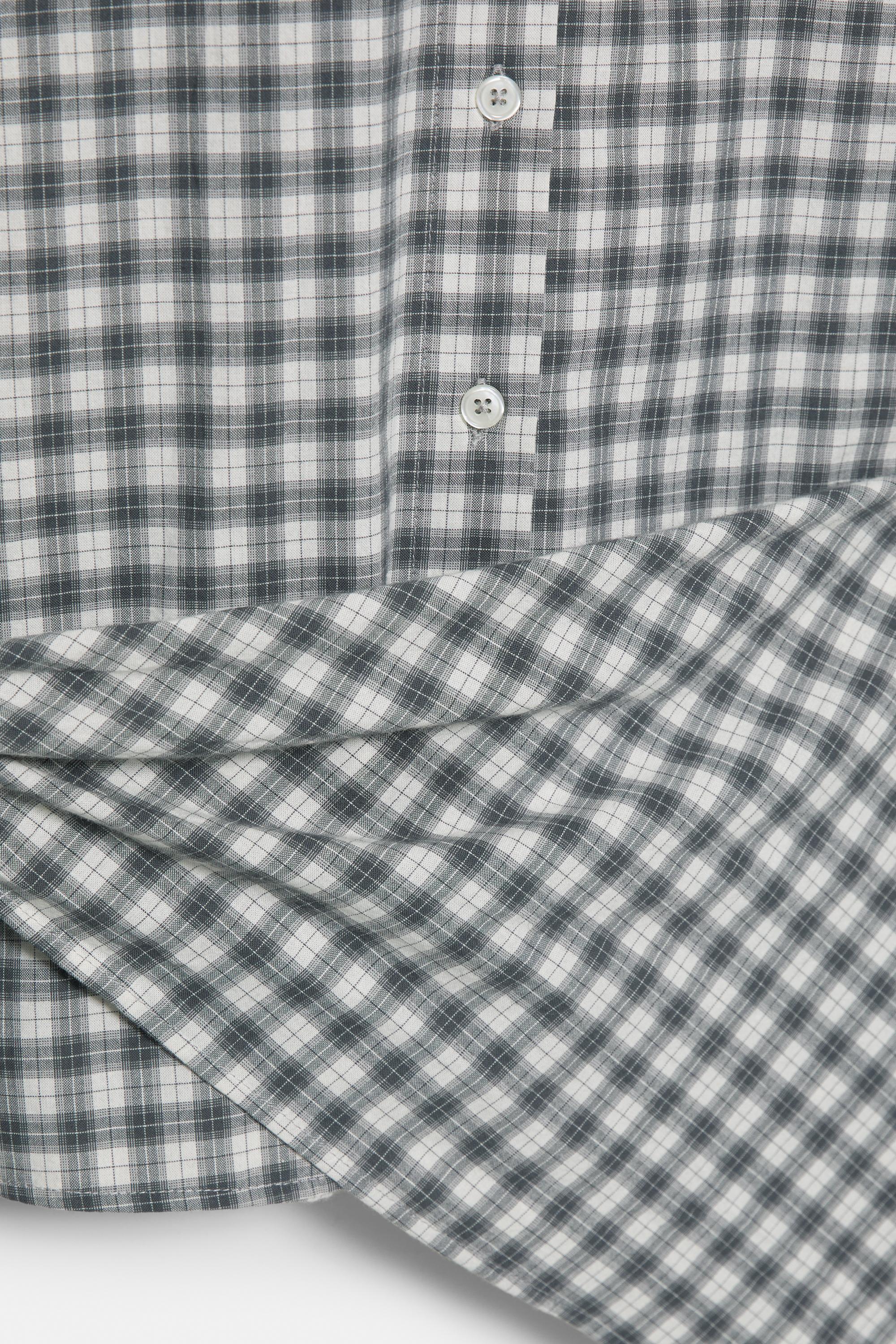 Çok konumlu bandana detaylı kareli gömlek - Görsel 5