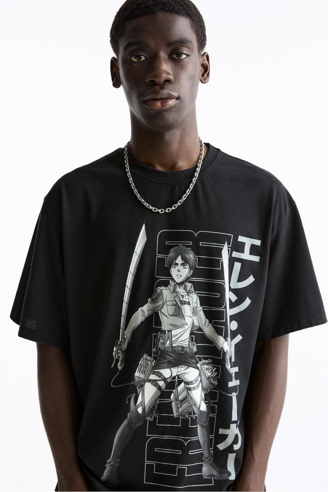 Shirt Attack on Titan im Washed-Look - PULL&BEAR 