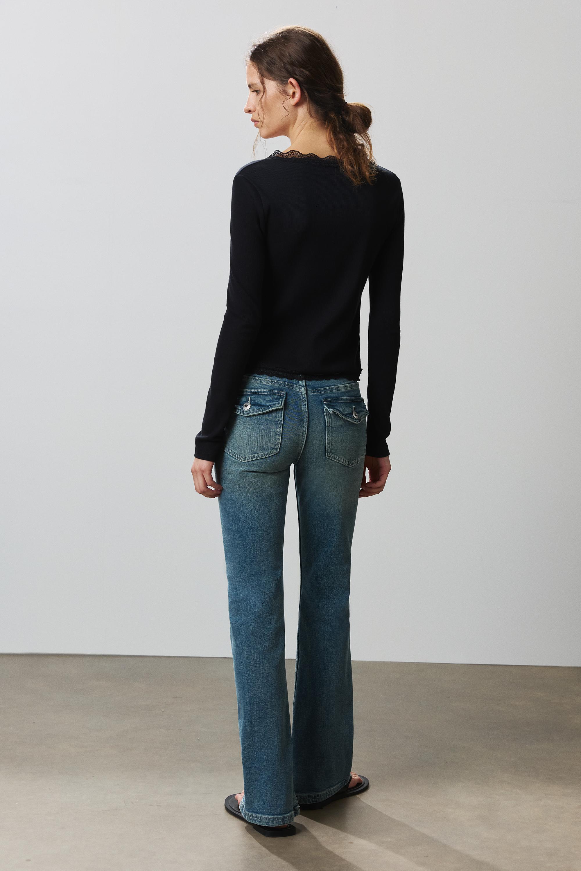 Buttoned lace T-shirt — Black