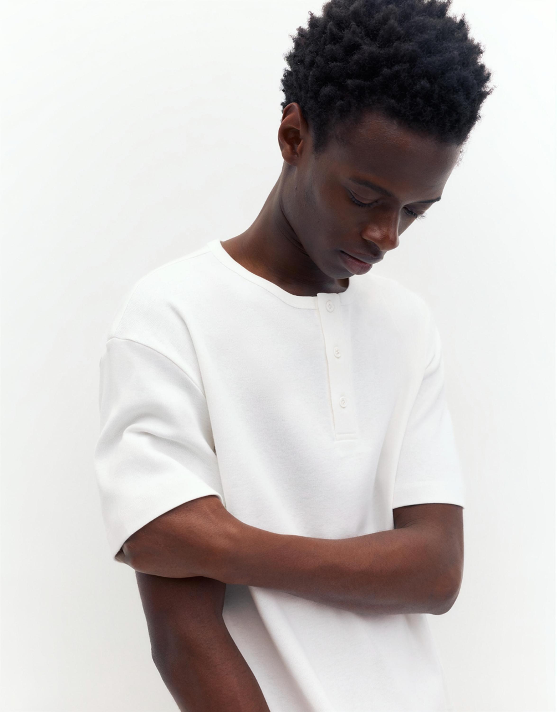 Basic Henley T-shirt — White