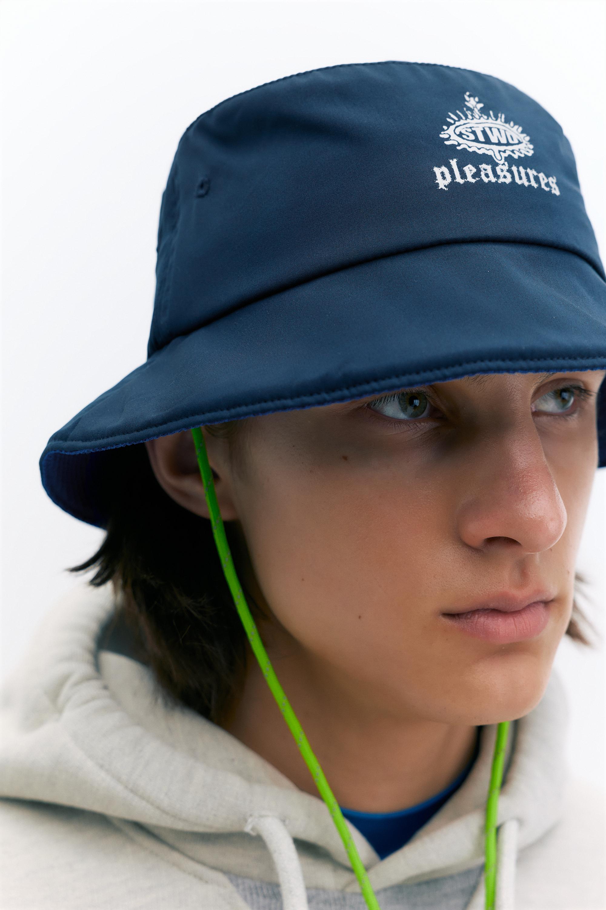 Pleasures x STWD bucket hat — Navy