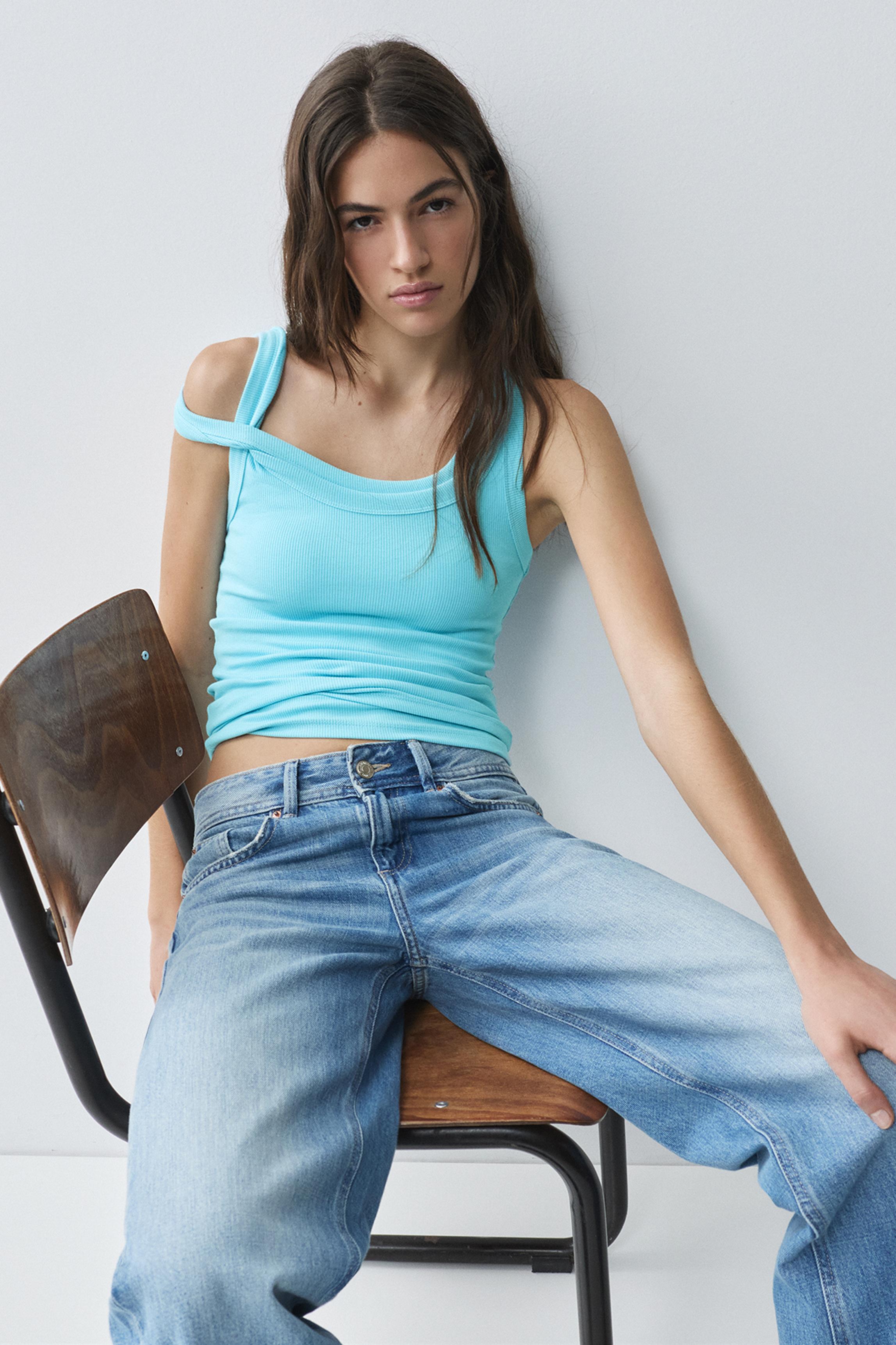 Basic tank top — Pale blue