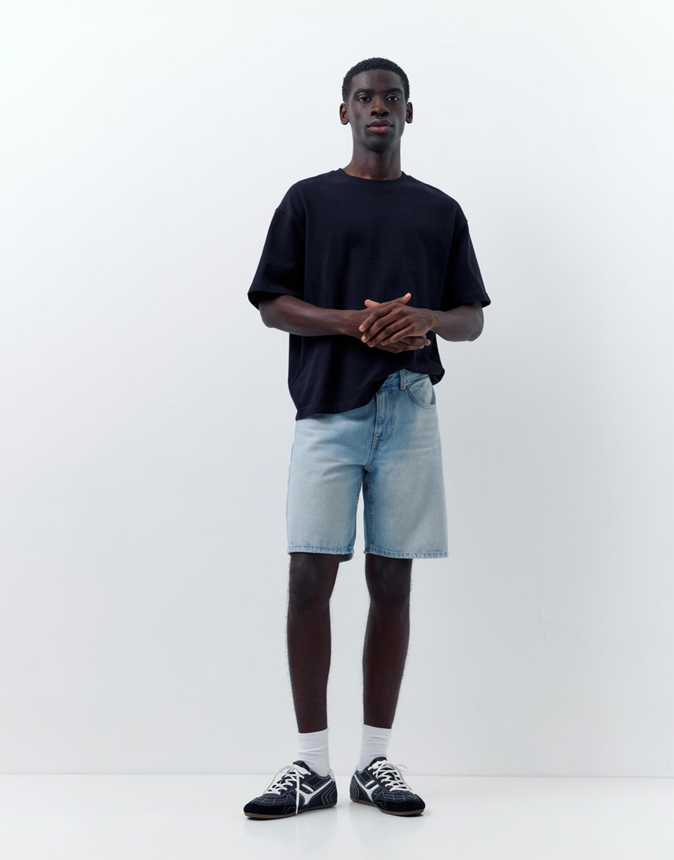 Standard denim Bermuda shorts — Pale indigo