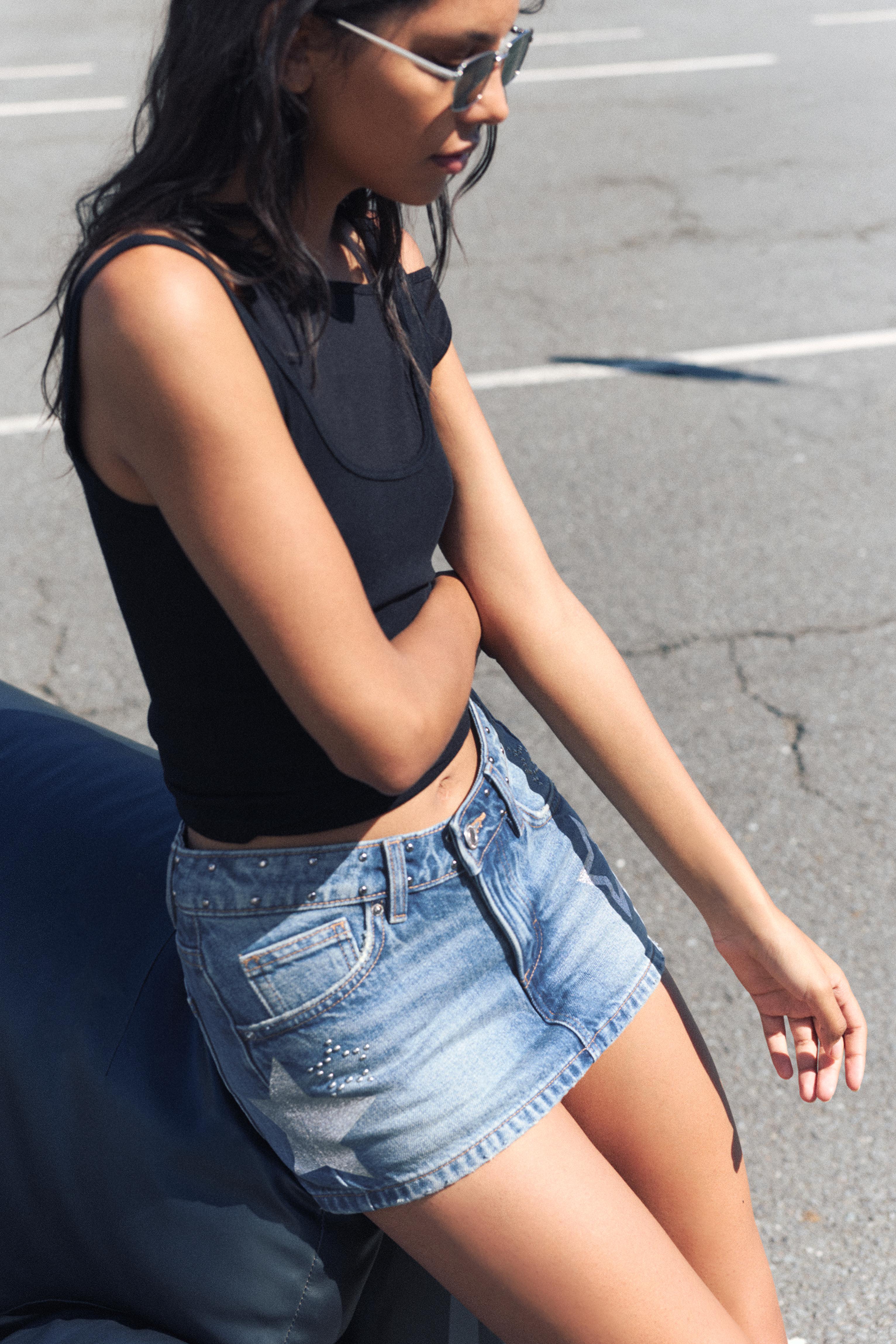 Star and stud denim mini skirt — Medium blue