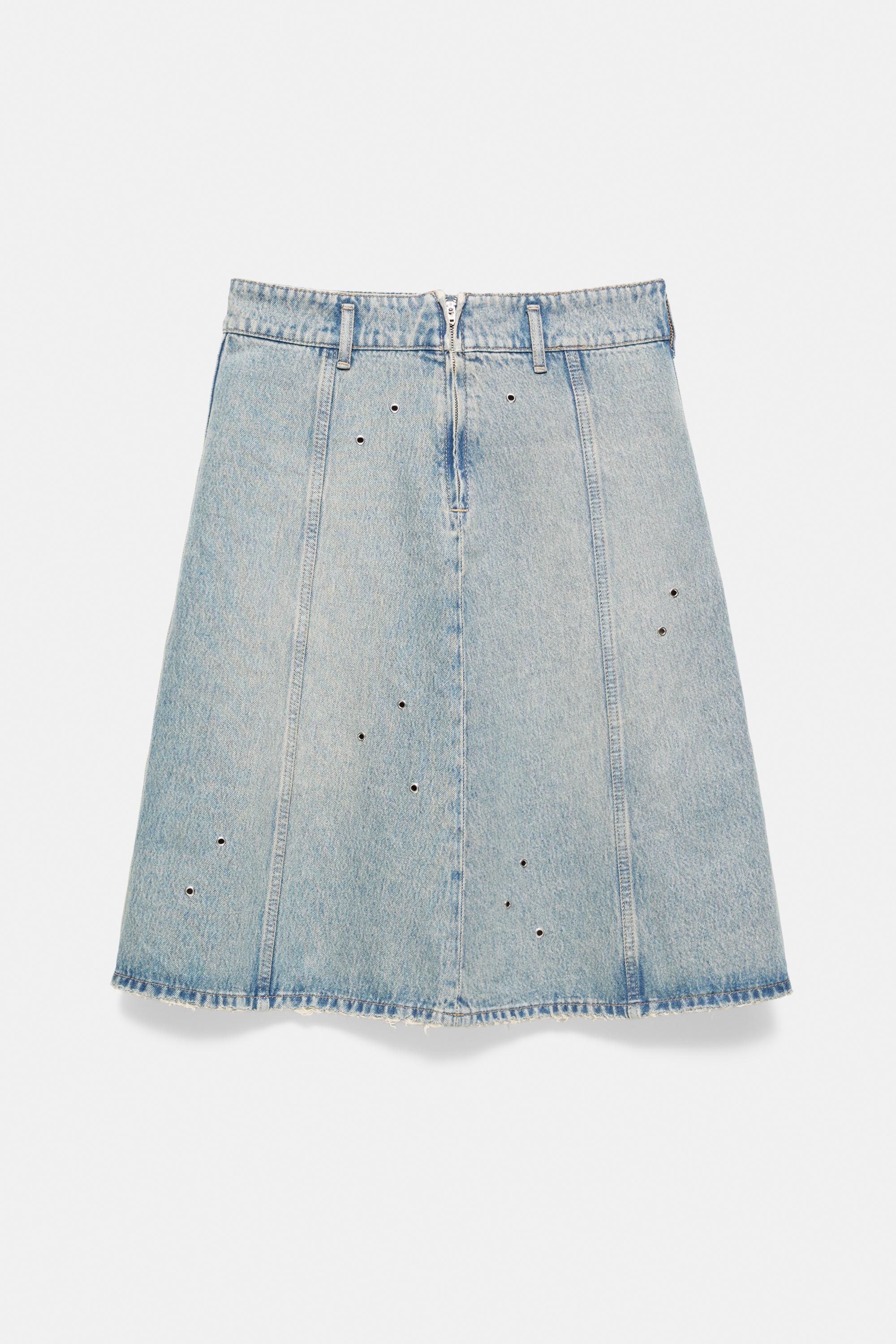 Eyelet midi skirt — Pale blue
