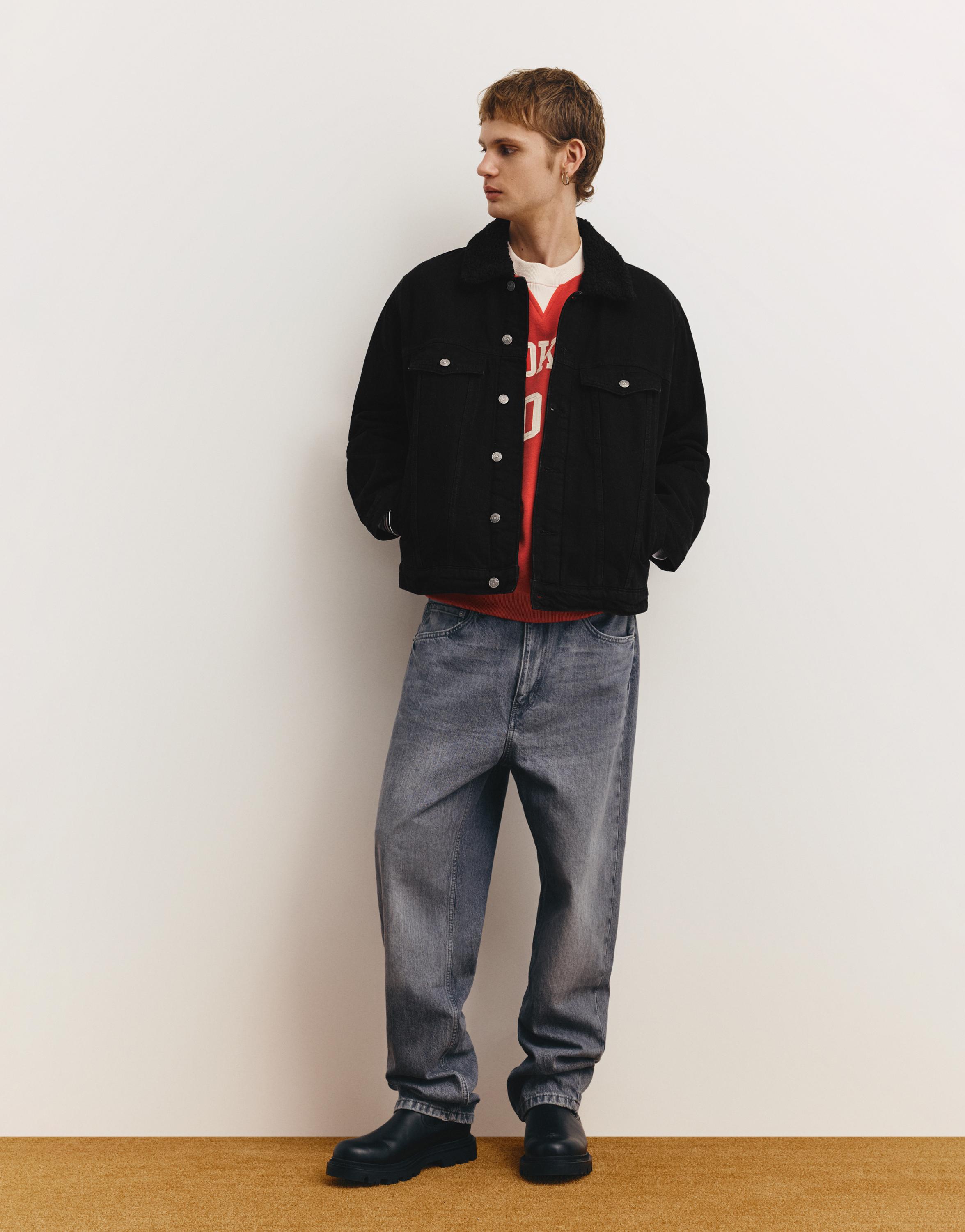 Denim jacket with faux shearling collar — Faded black