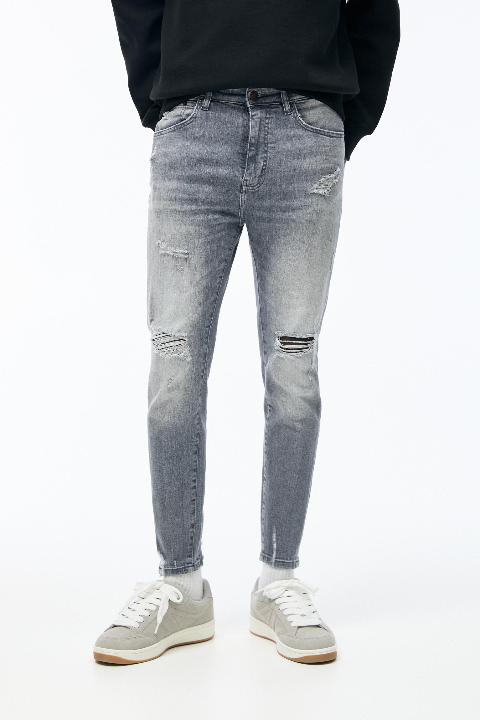 Grey shops carrot fit jeans