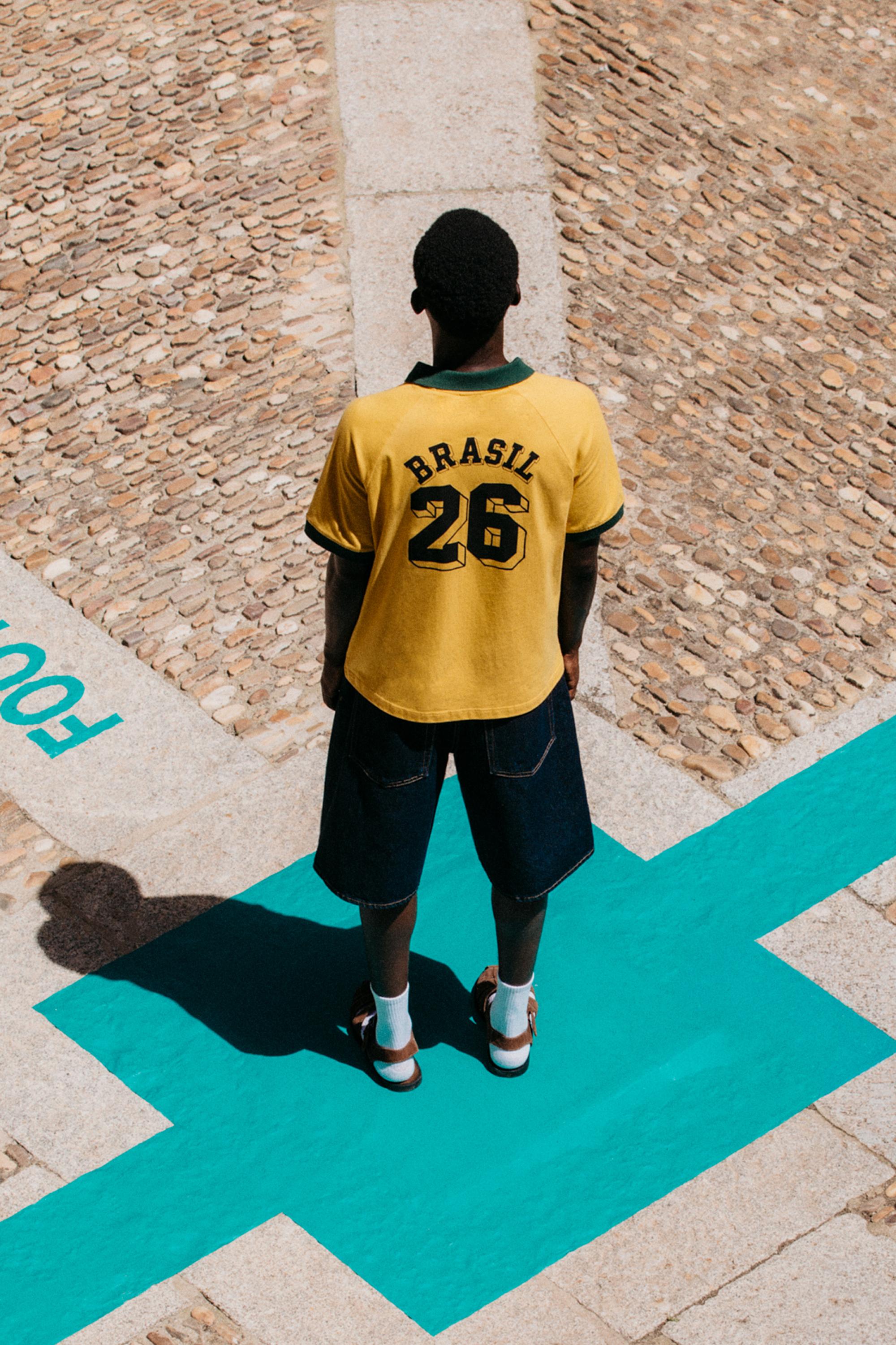 Brazil FIFA WORLD CUP 26™ polo shirt — Yellow