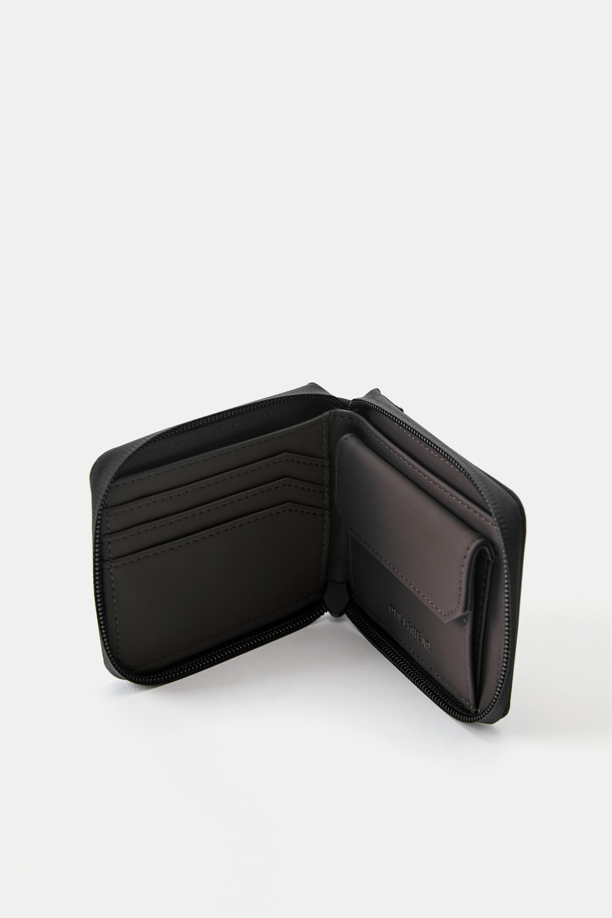 Rubberised wallet — Brown