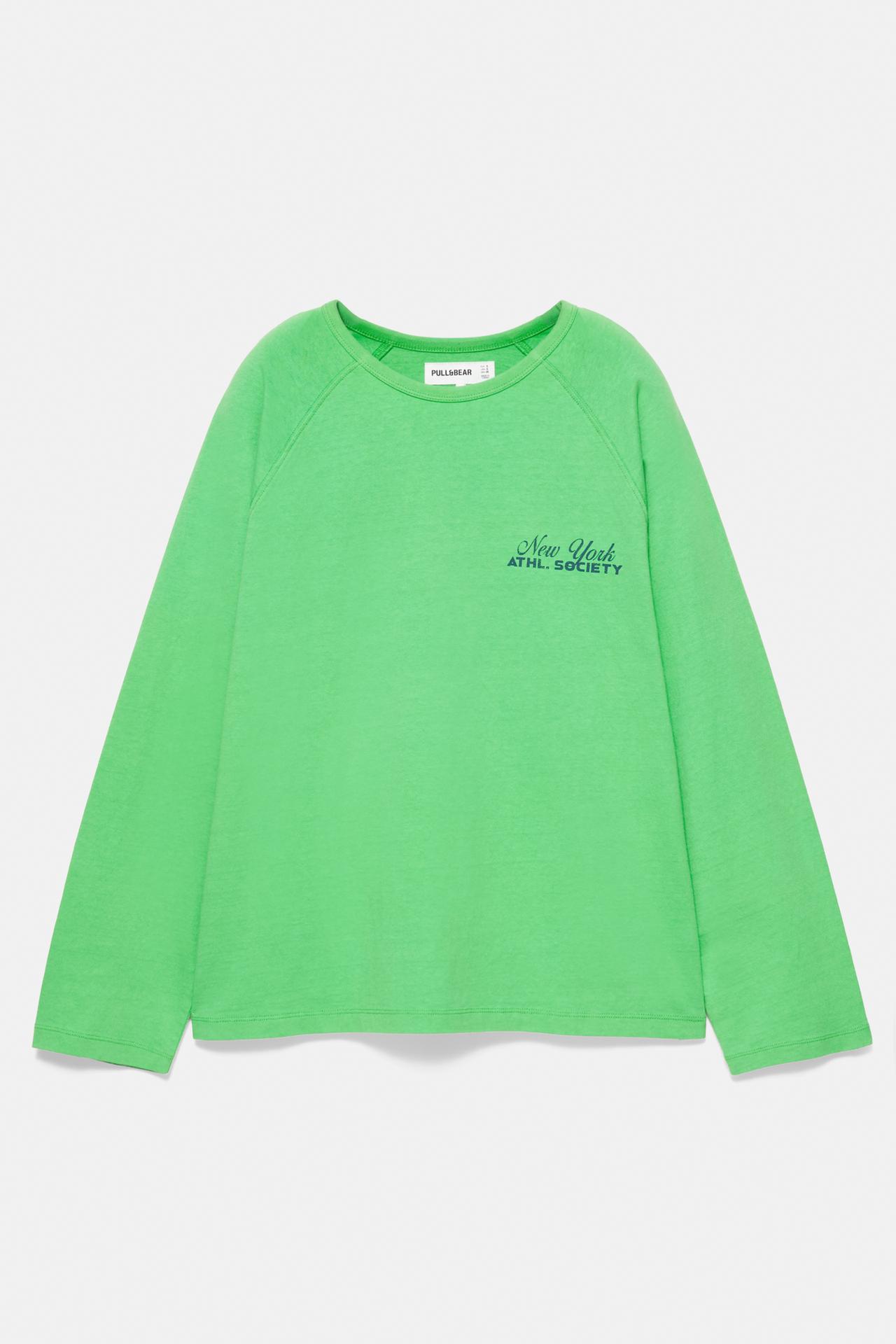 Green raglan sleeve T-shirt — Green