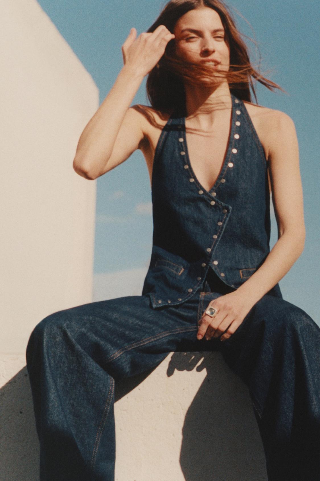 cache cache pull sans manches bleu