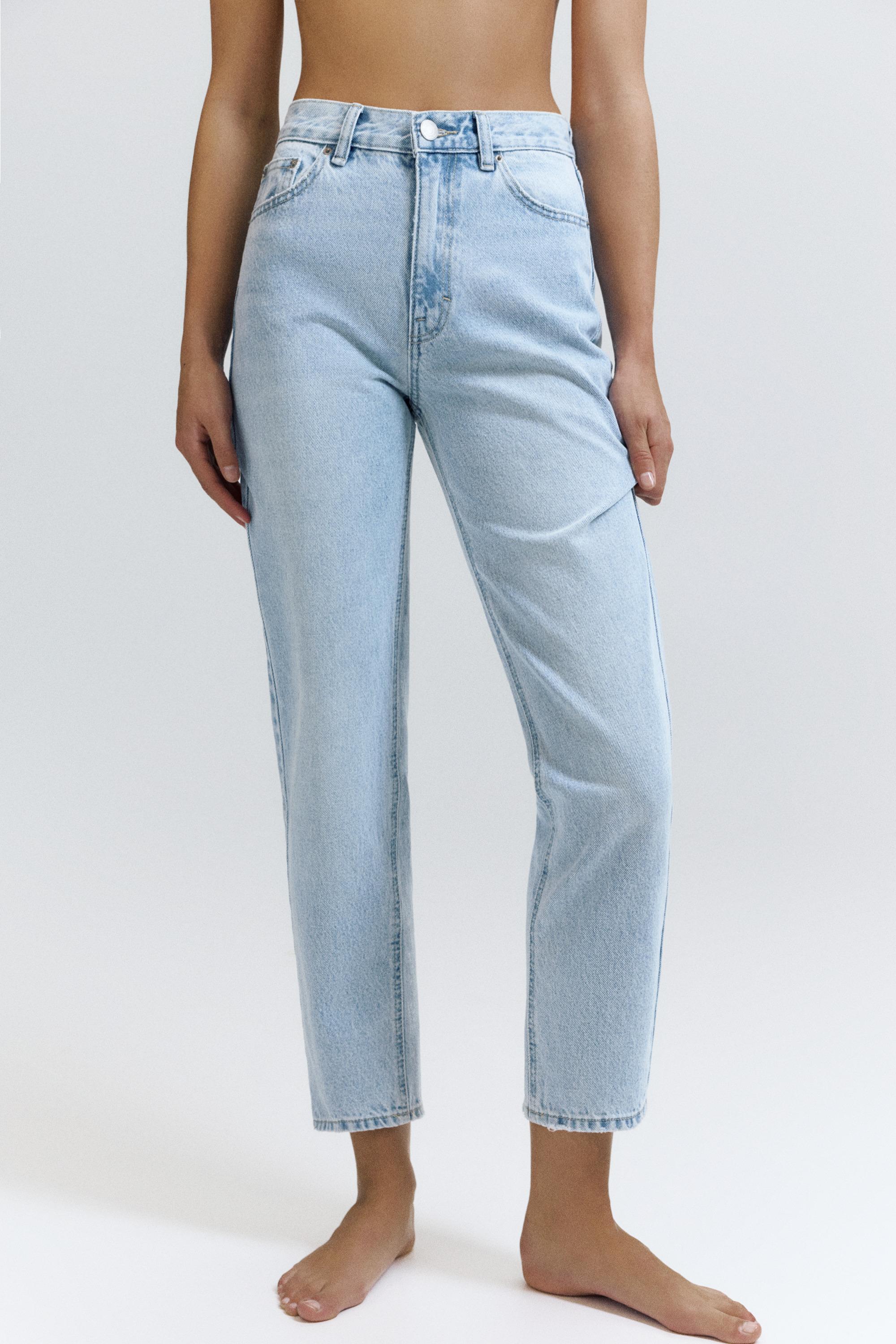 High-waist mom jeans — Pale blue